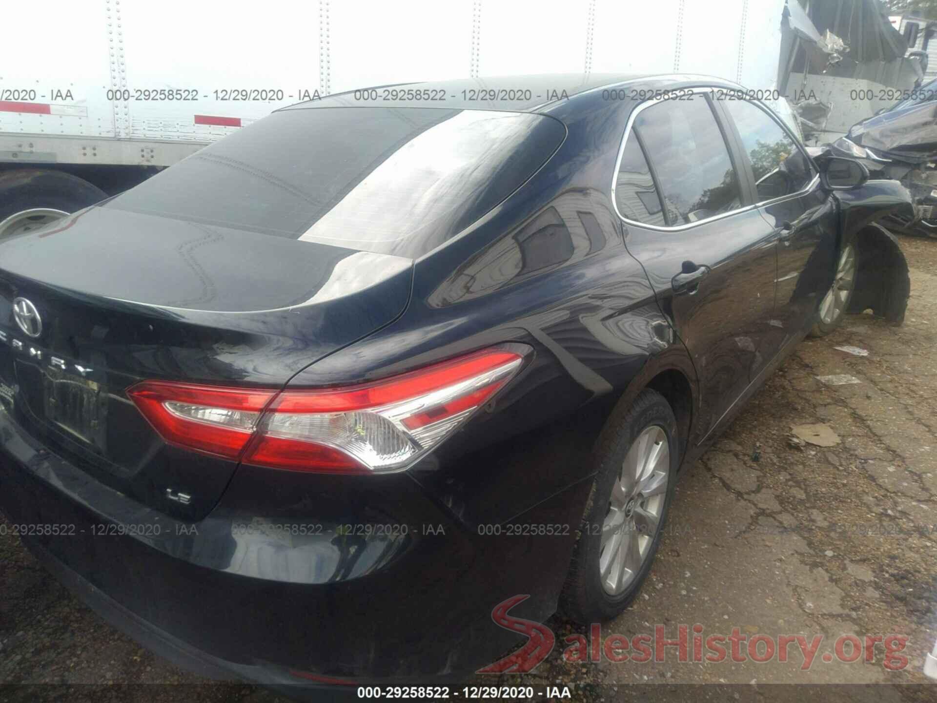 4T1B11HK4JU031534 2018 TOYOTA CAMRY