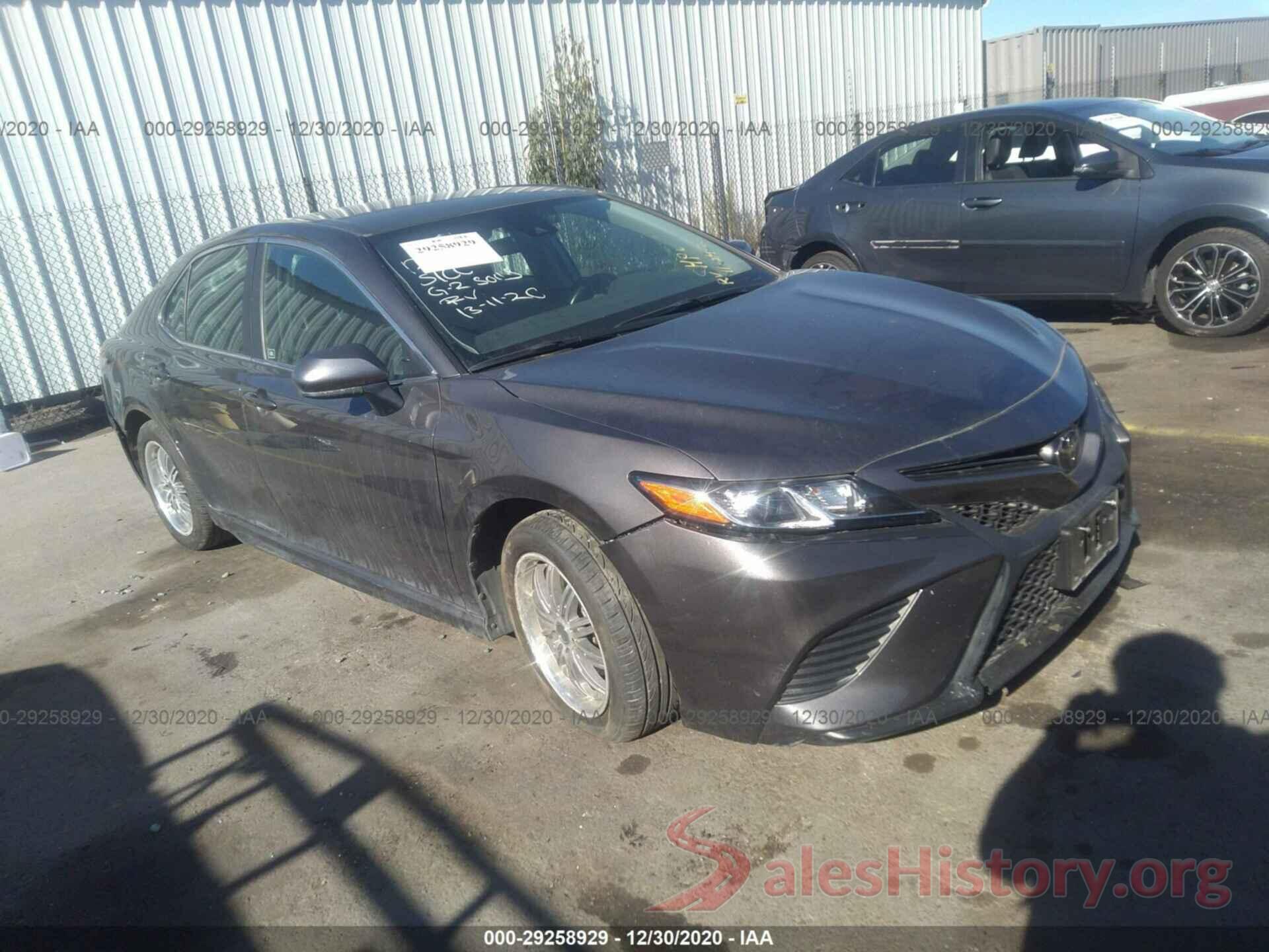 4T1B11HKXKU712122 2019 TOYOTA CAMRY