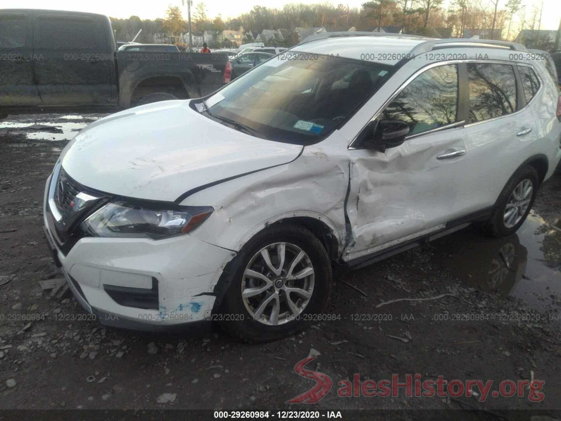 5N1AT2MV2JC802056 2018 NISSAN ROGUE