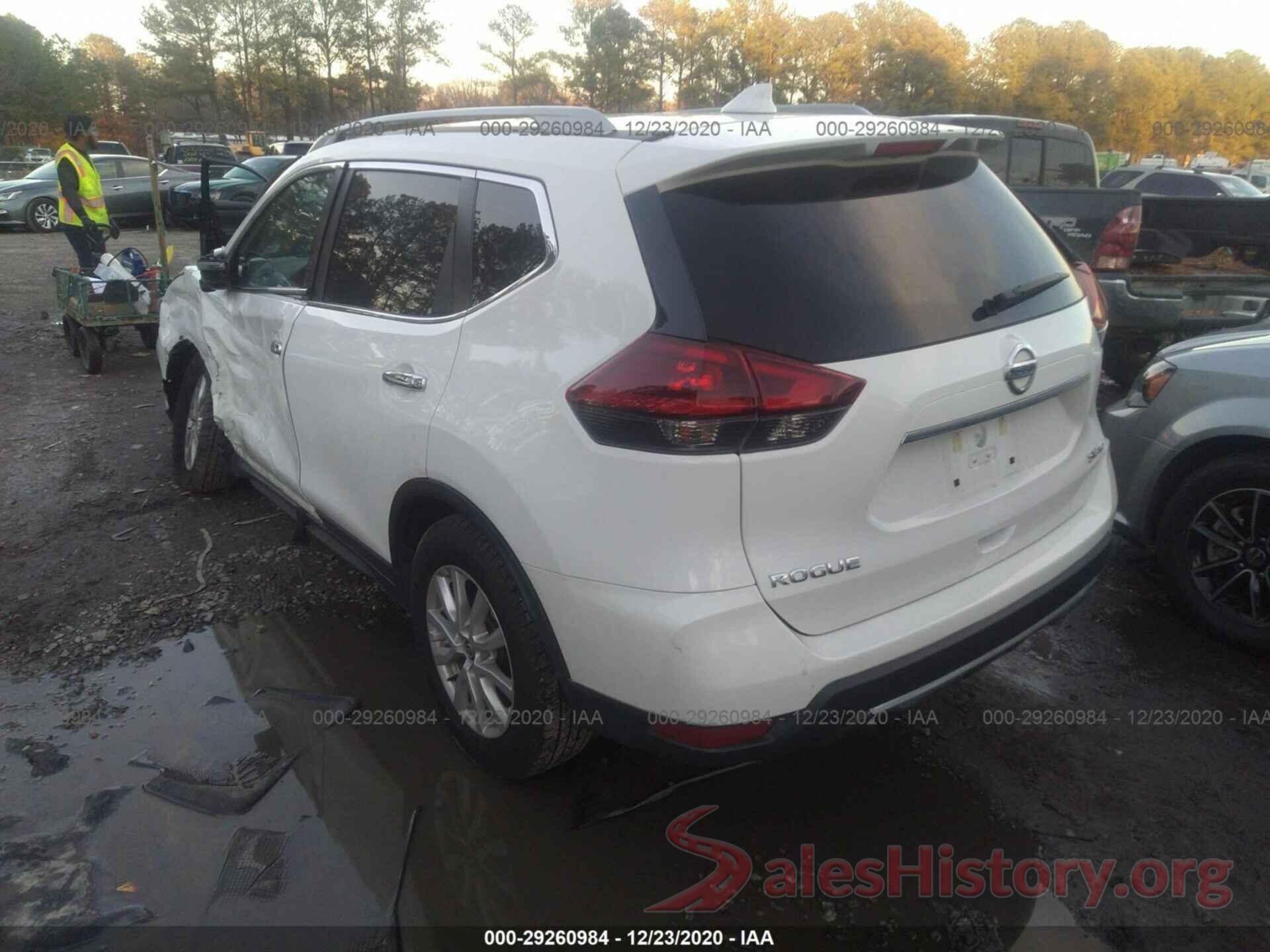 5N1AT2MV2JC802056 2018 NISSAN ROGUE