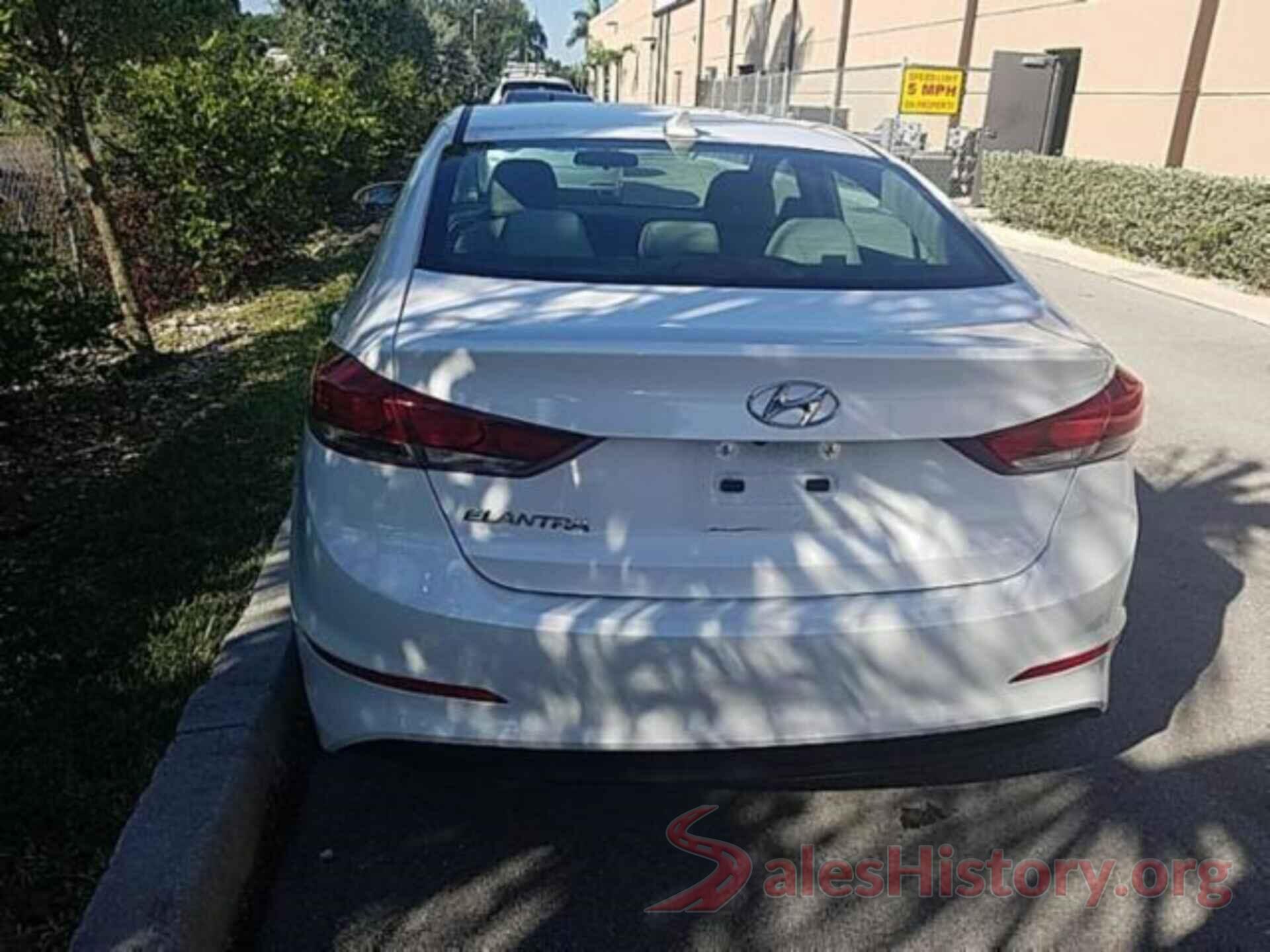 5NPD84LF4JH251271 2018 HYUNDAI ELANTRA