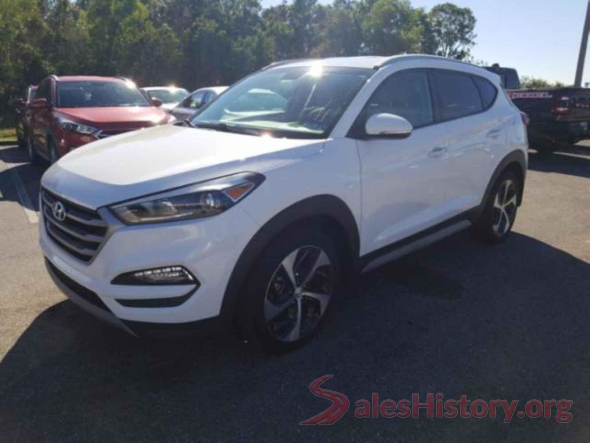 KM8J33A26HU550364 2017 HYUNDAI TUCSON