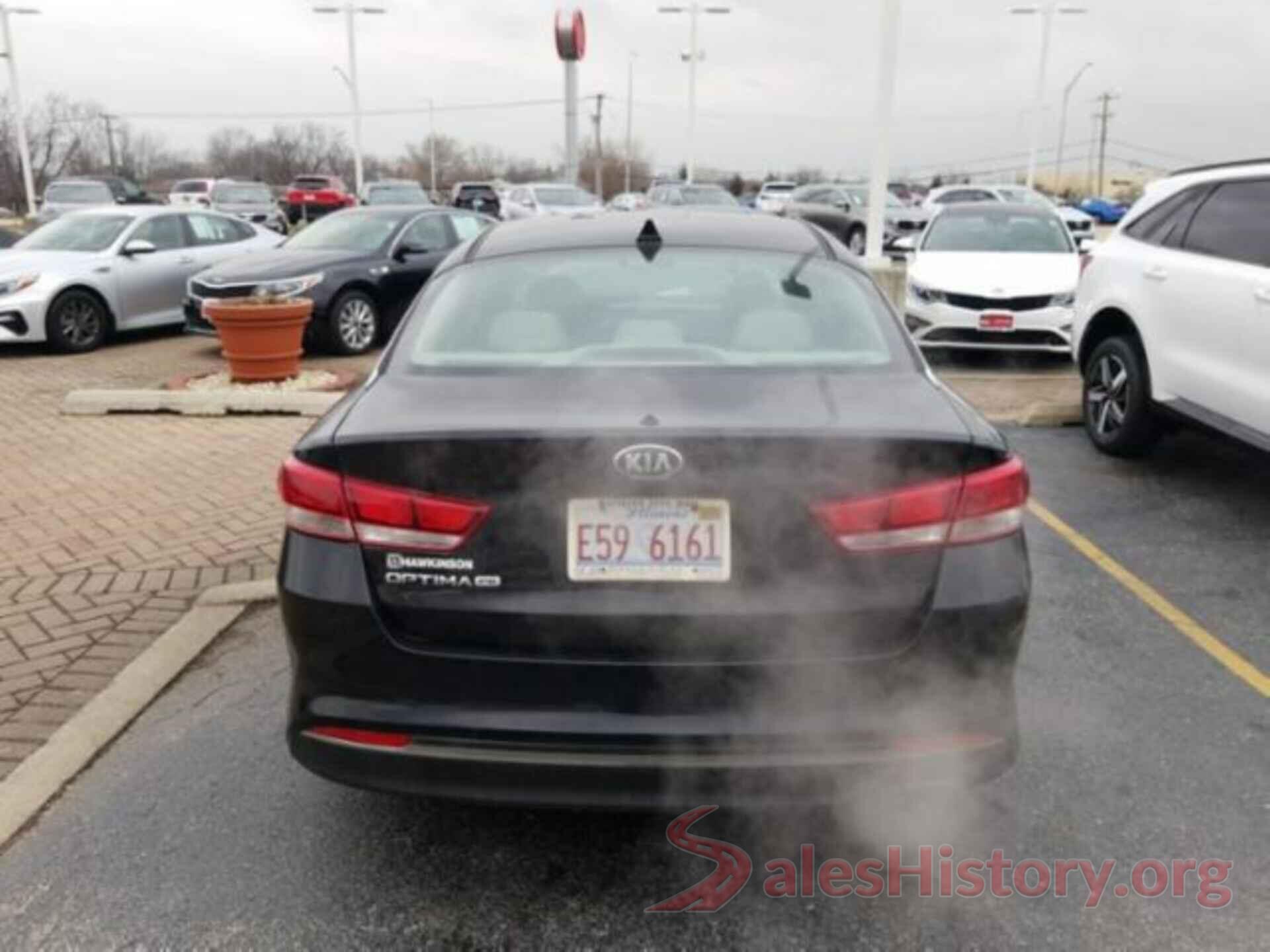 5XXGT4L31HG155573 2017 KIA OPTIMA