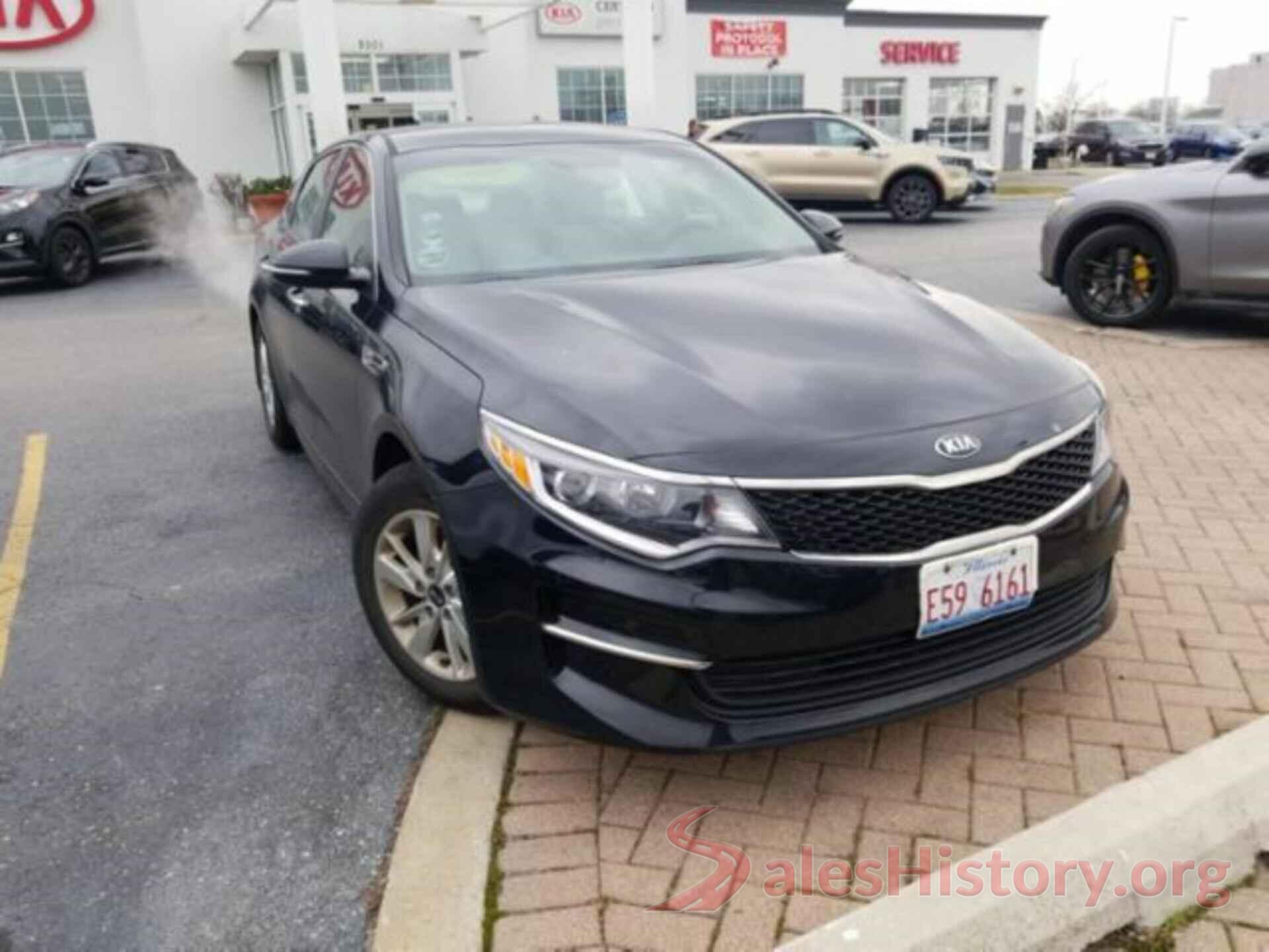 5XXGT4L31HG155573 2017 KIA OPTIMA