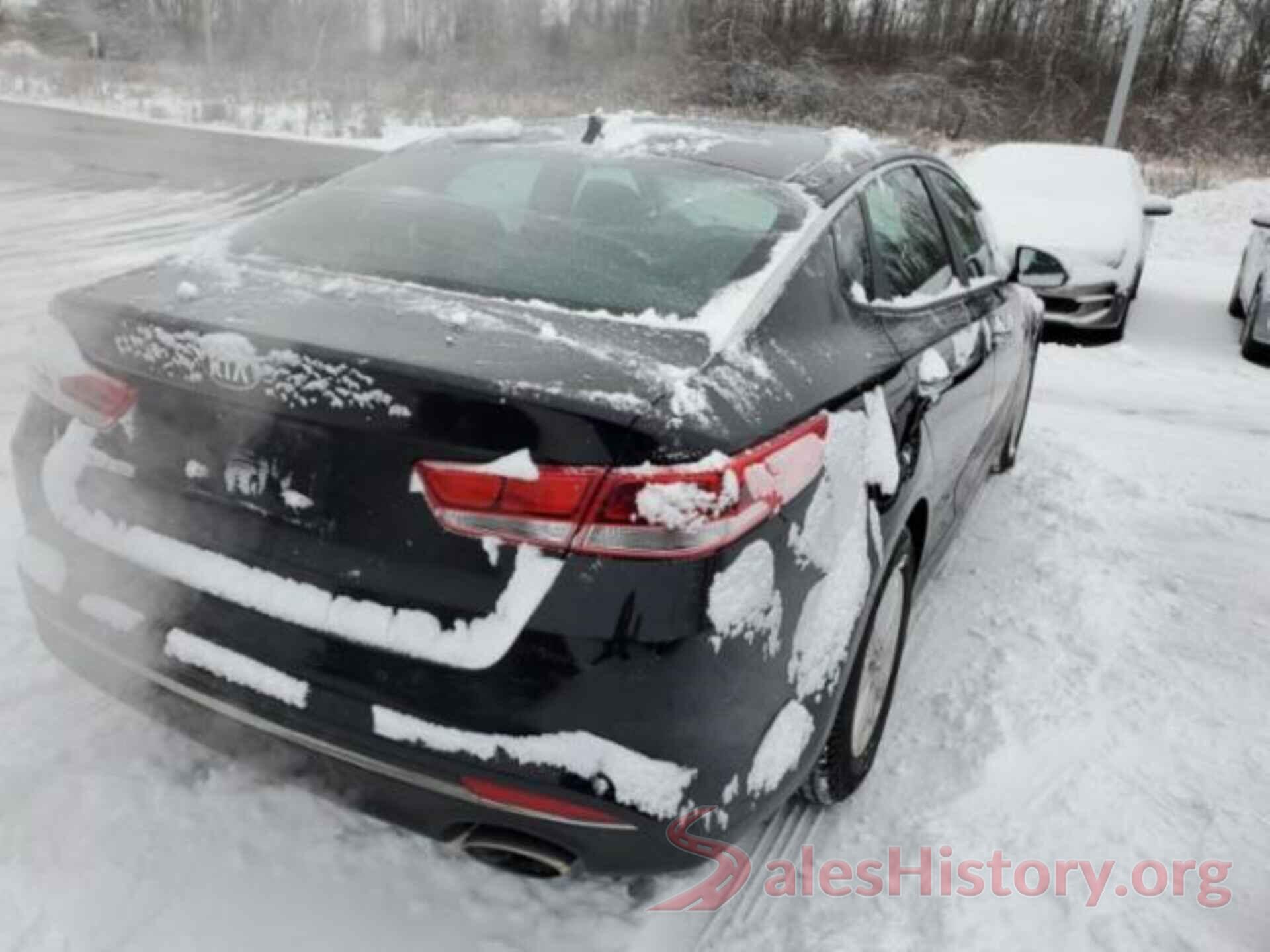 5XXGT4L3XJG211130 2018 KIA OPTIMA