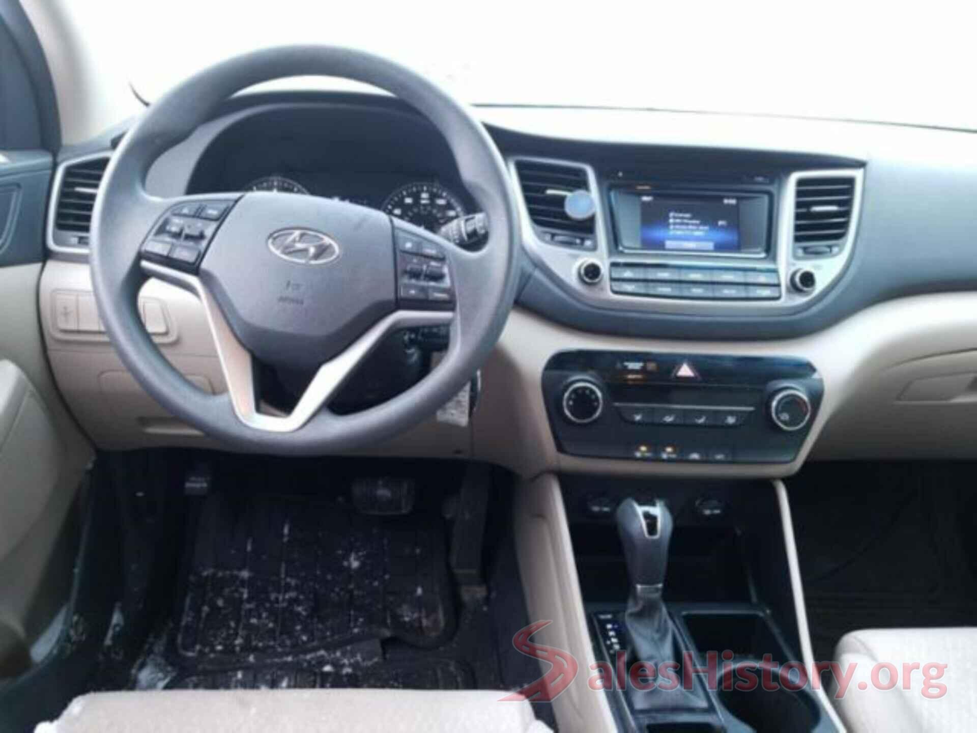 KM8J33A44HU584613 2017 HYUNDAI TUCSON