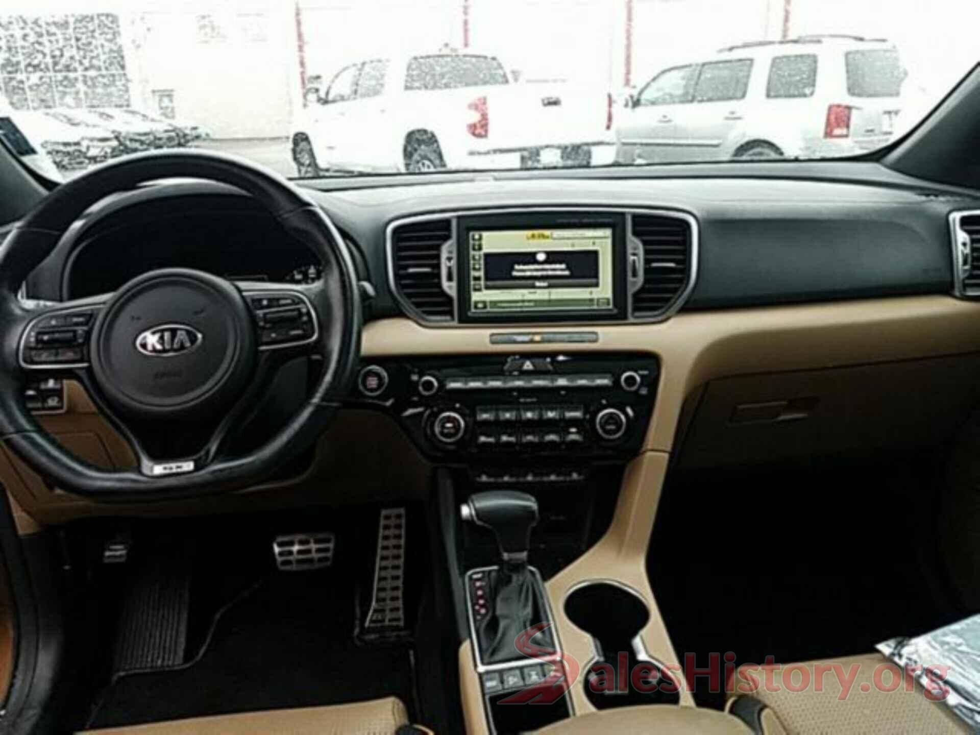 KNDPRCA63H7266205 2017 KIA SPORTAGE