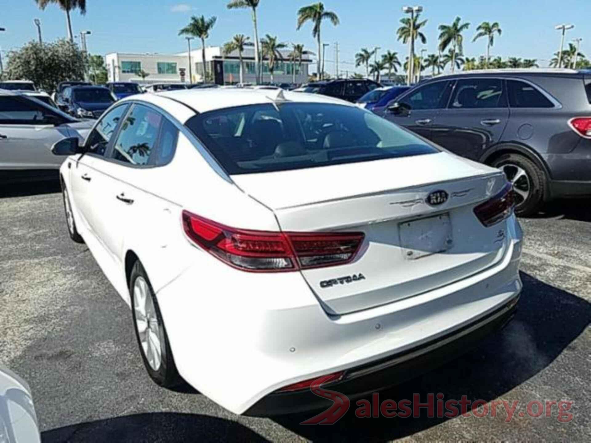 5XXGT4L33JG231770 2018 KIA OPTIMA