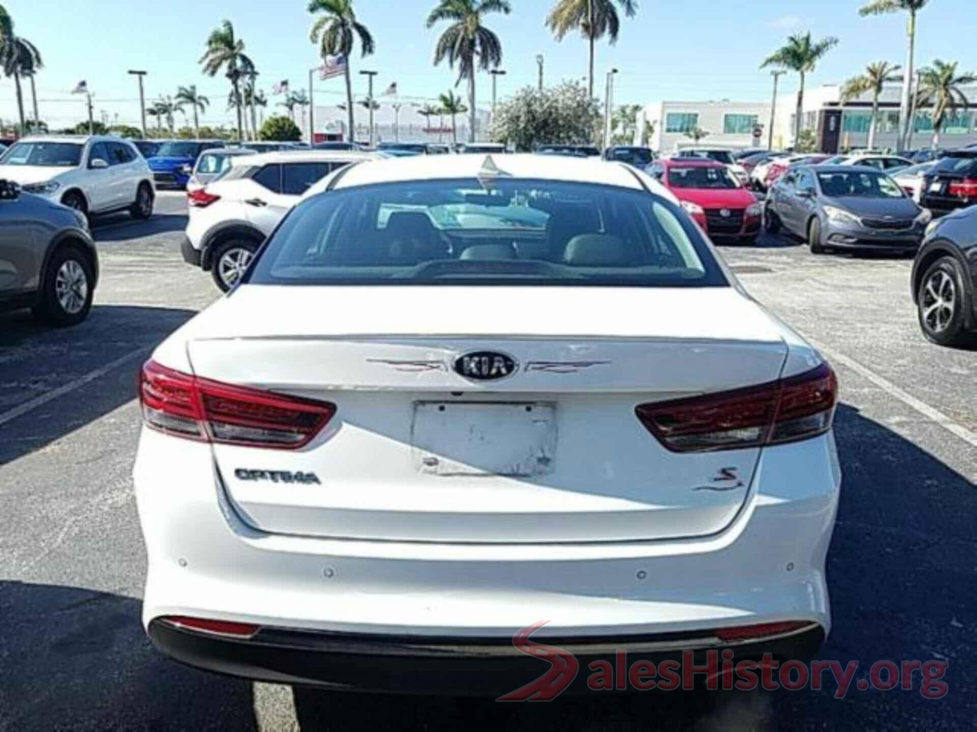 5XXGT4L33JG231770 2018 KIA OPTIMA