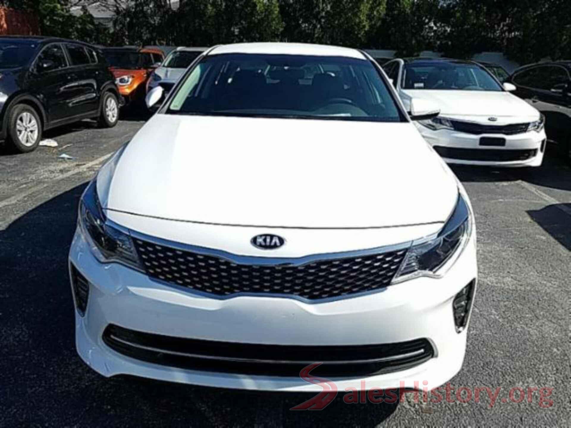 5XXGT4L33JG231770 2018 KIA OPTIMA