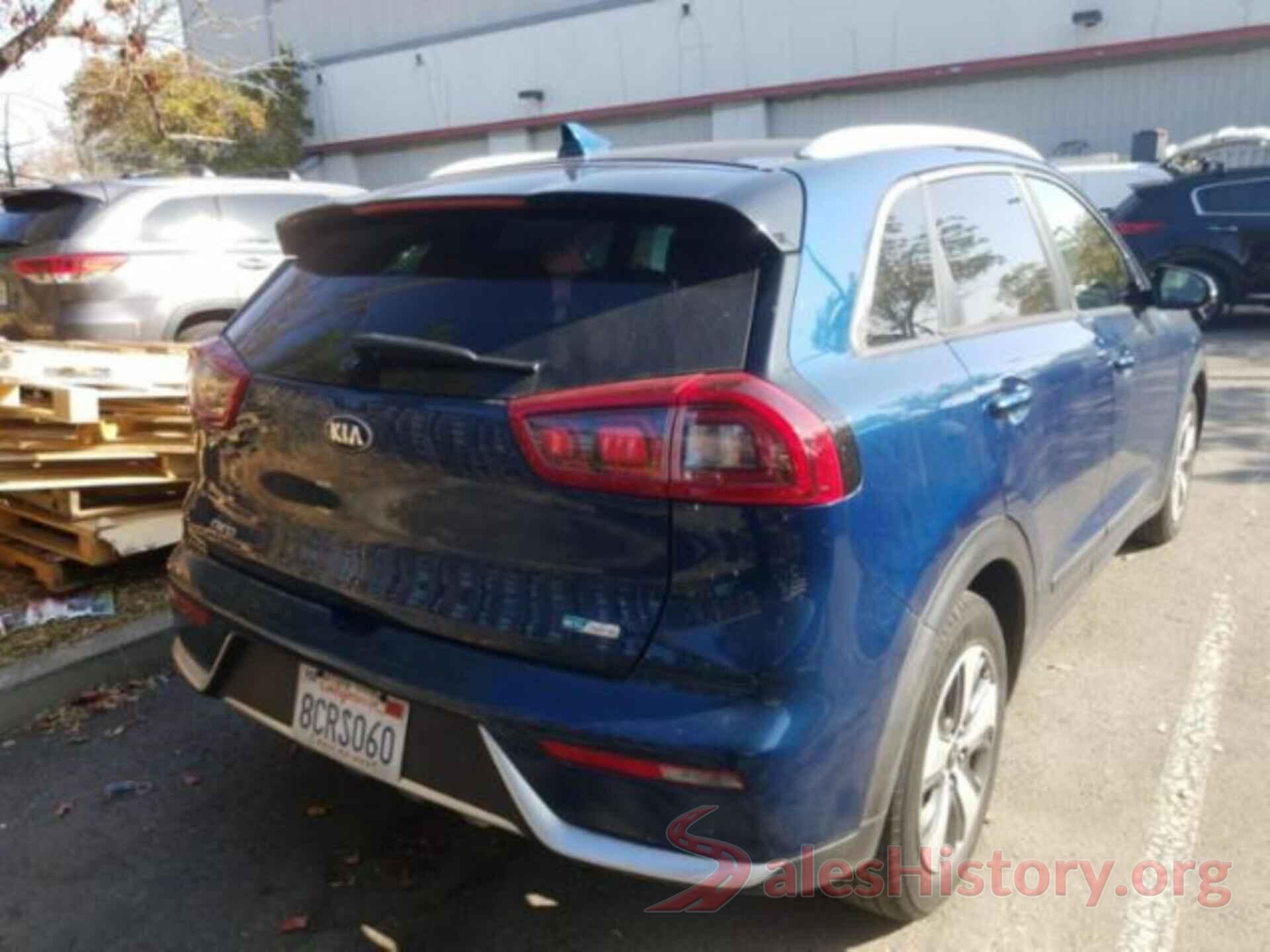 KNDCE3LC2J5133191 2018 KIA NIRO