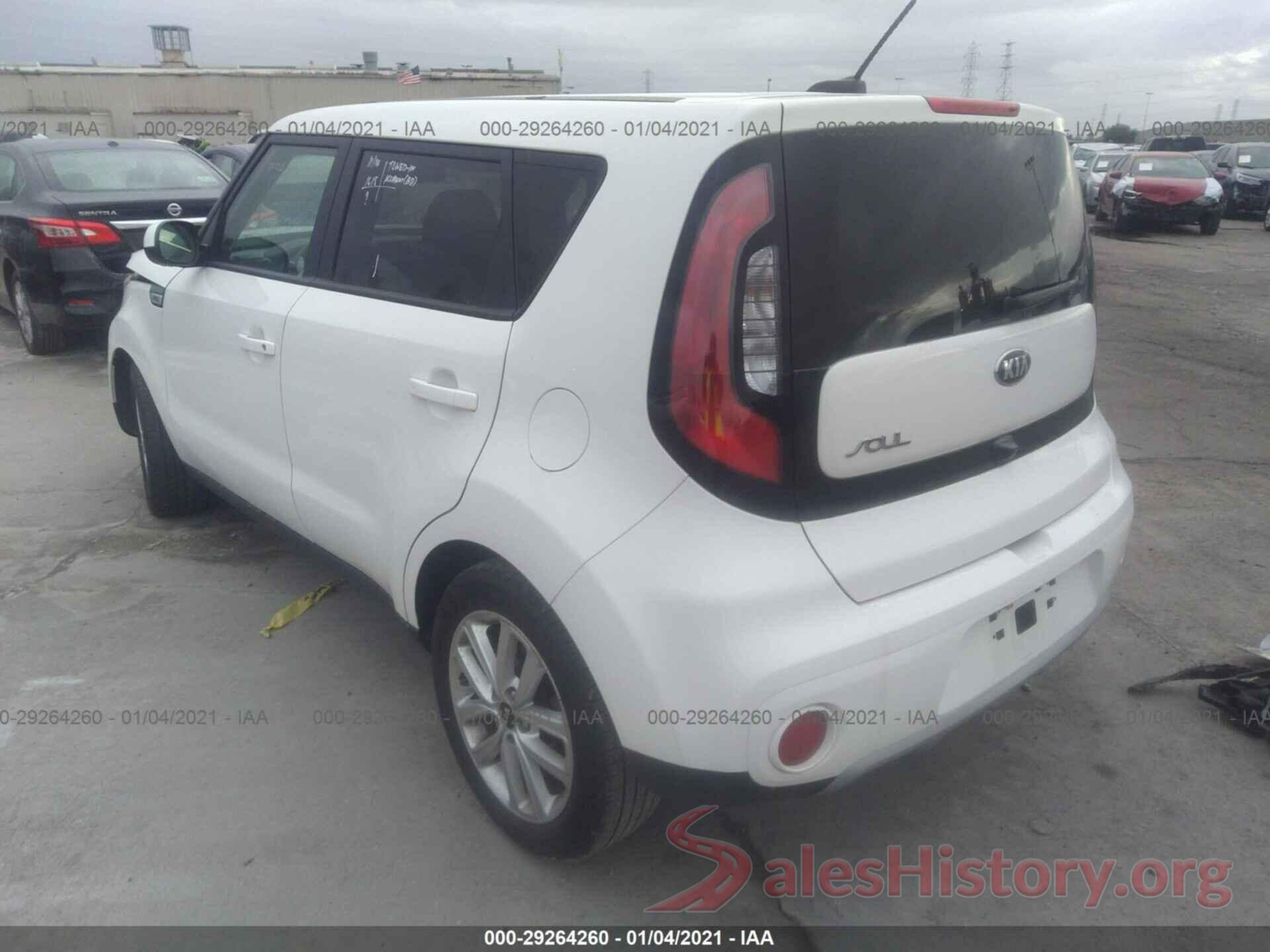 KNDJP3A50K7920877 2019 KIA SOUL