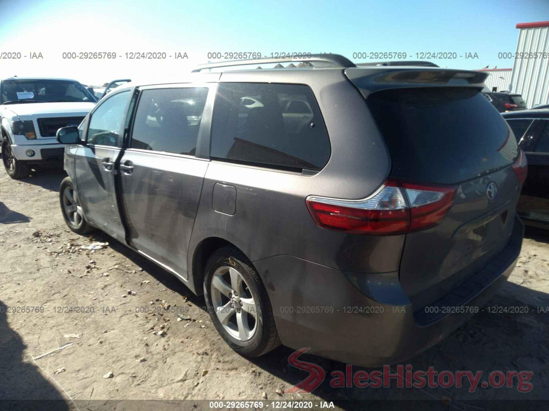 5TDKZ3DCXHS824259 2017 TOYOTA SIENNA