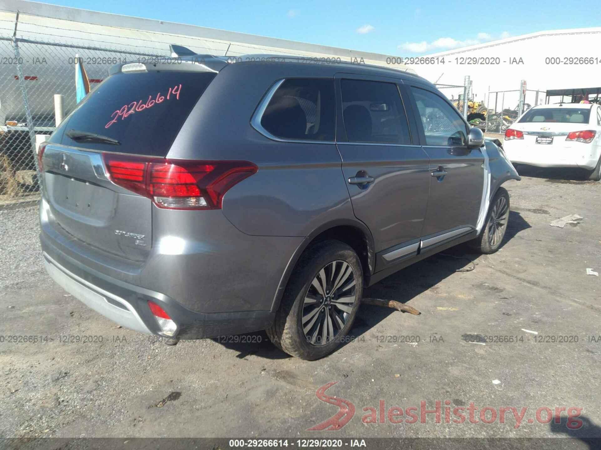 JA4AD3A32KJ001578 2019 MITSUBISHI OUTLANDER