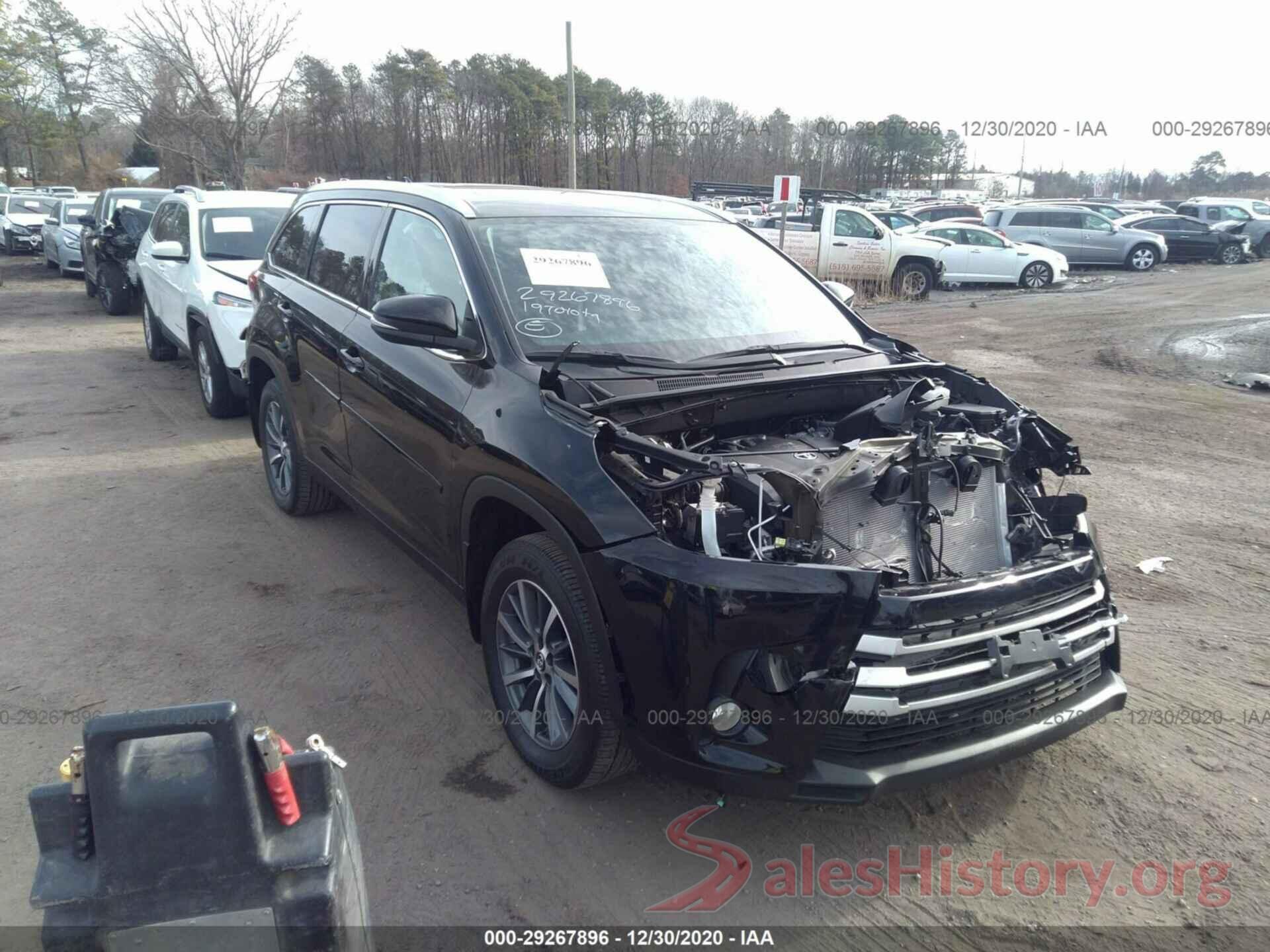 5TDJZRFH4KS613086 2019 TOYOTA HIGHLANDER