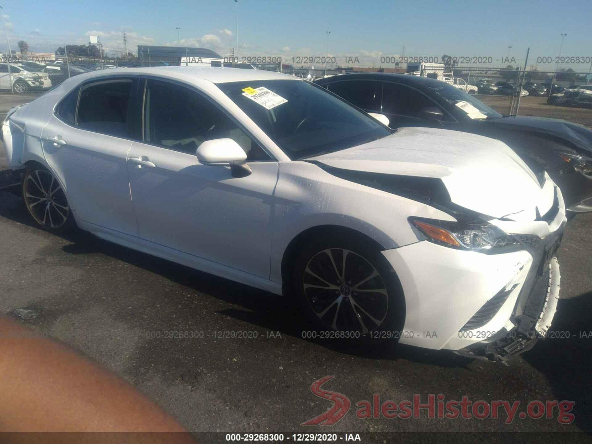 4T1B11HK0KU209246 2019 TOYOTA CAMRY