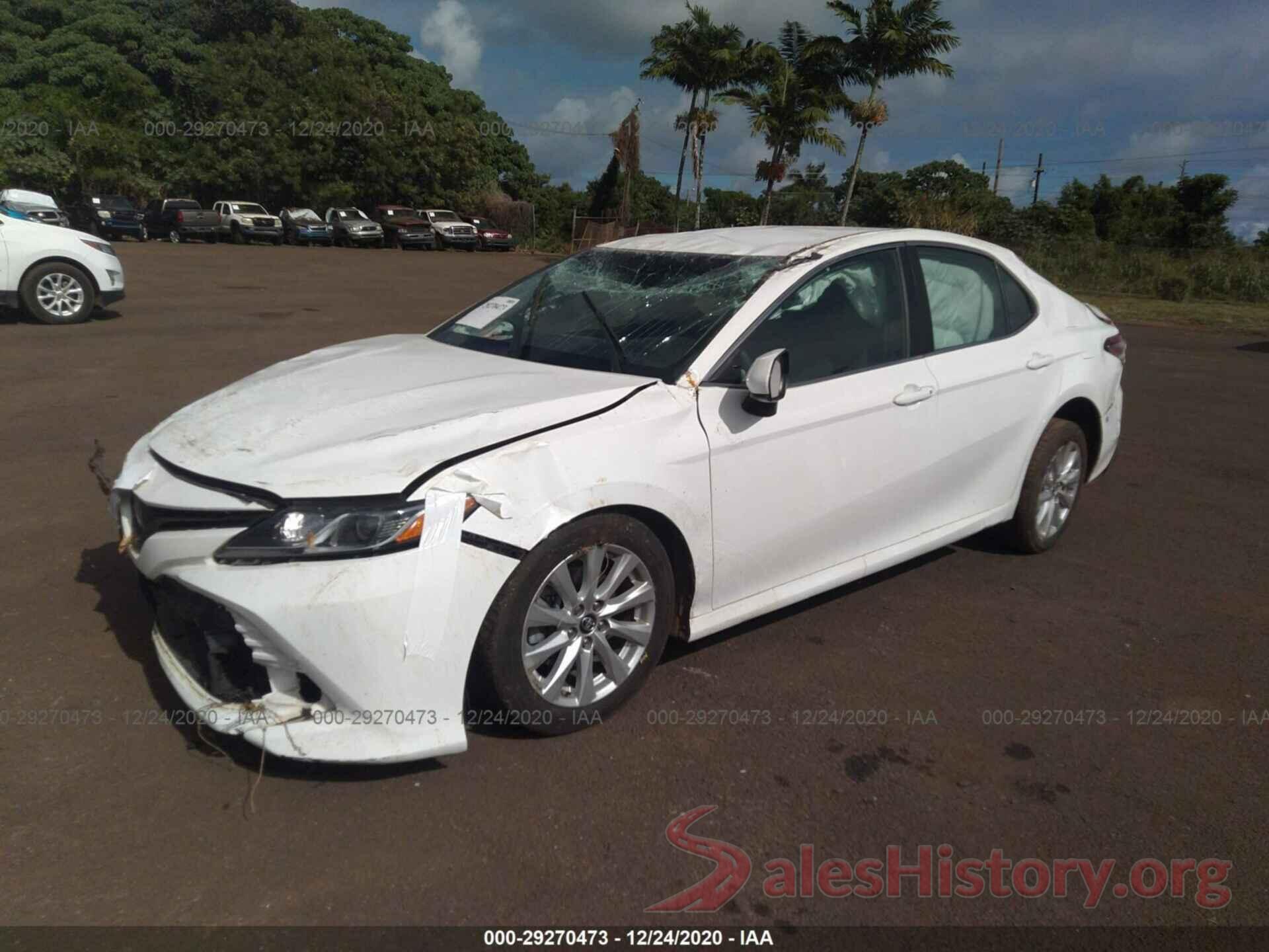 4T1B11HK6JU026934 2018 TOYOTA CAMRY