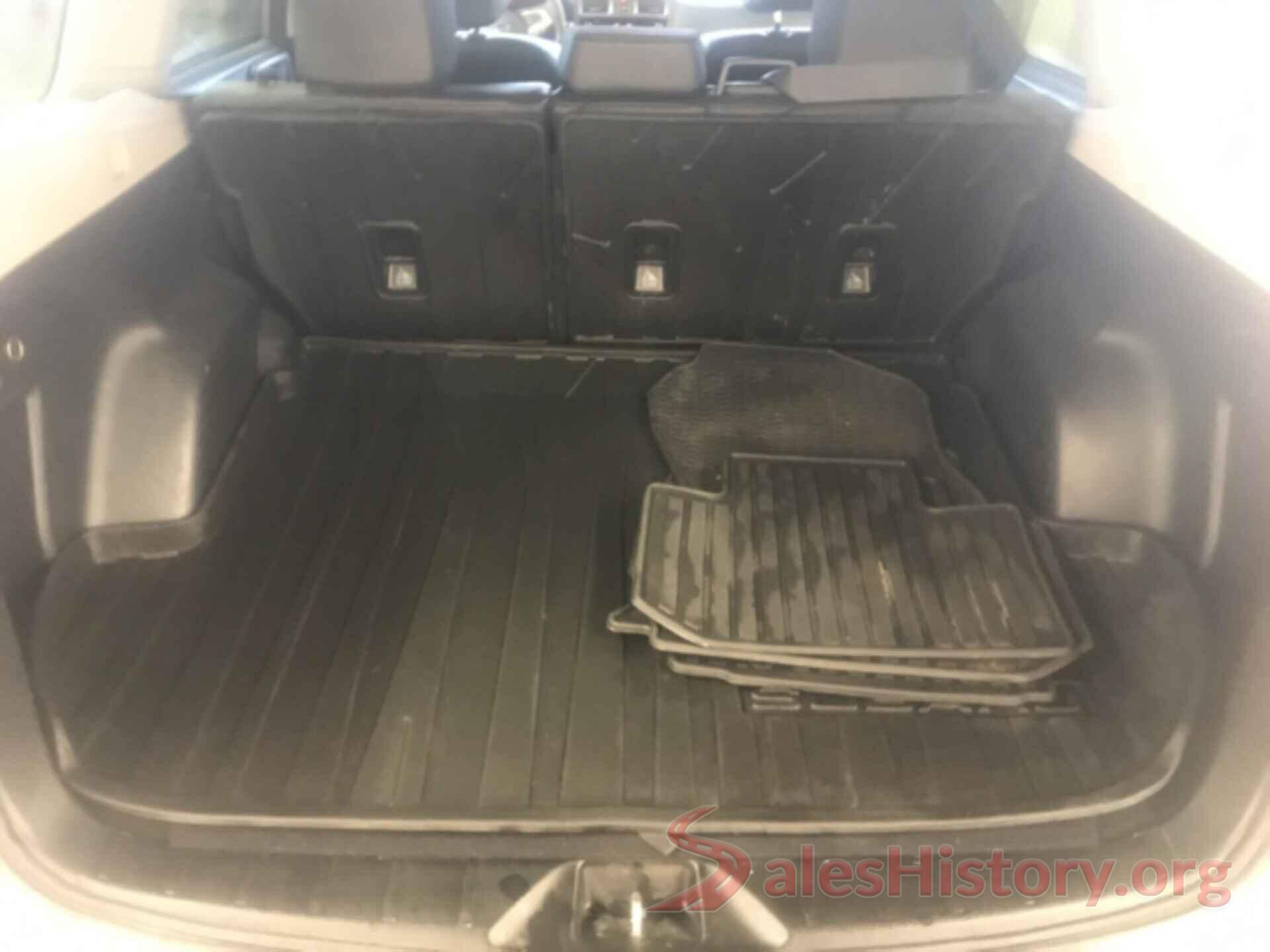 JF2SJGECXJH412075 2018 SUBARU FORESTER