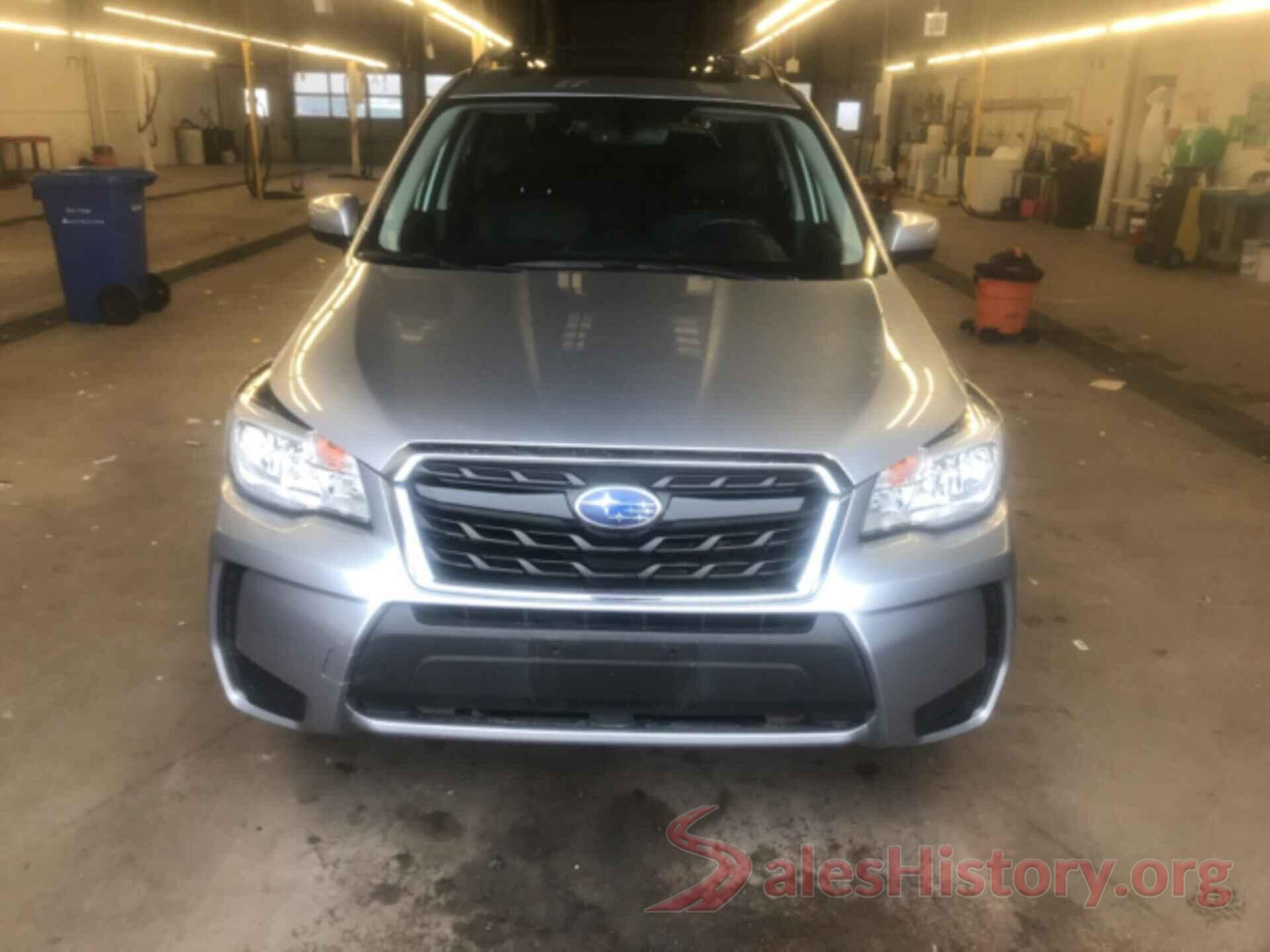 JF2SJGECXJH412075 2018 SUBARU FORESTER