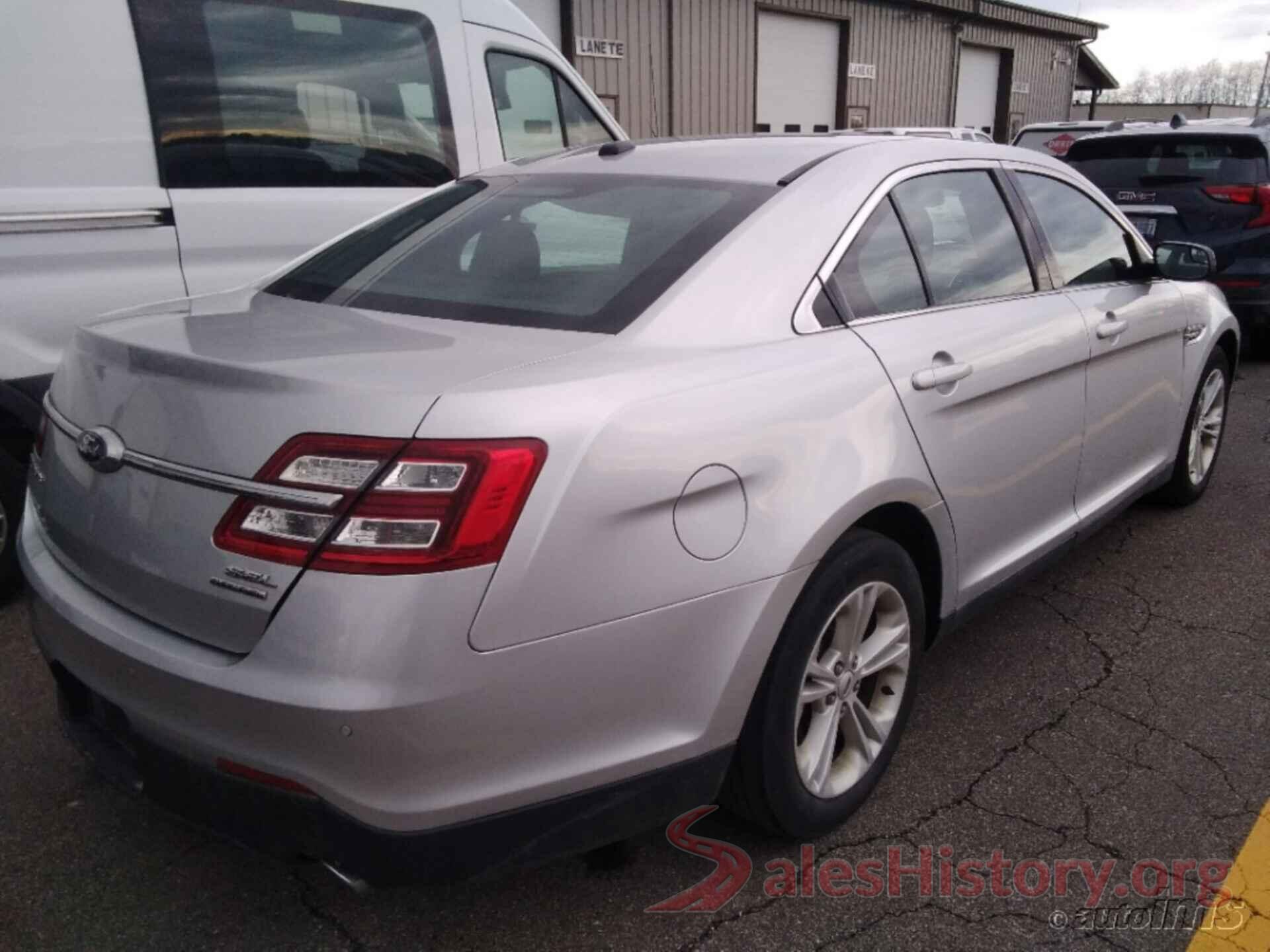 1FAHP2E82JG106229 2018 FORD TAURUS