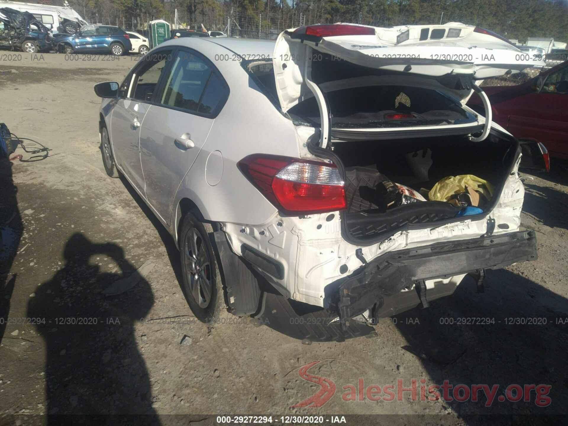 KNAFK4A63G5617515 2016 KIA FORTE