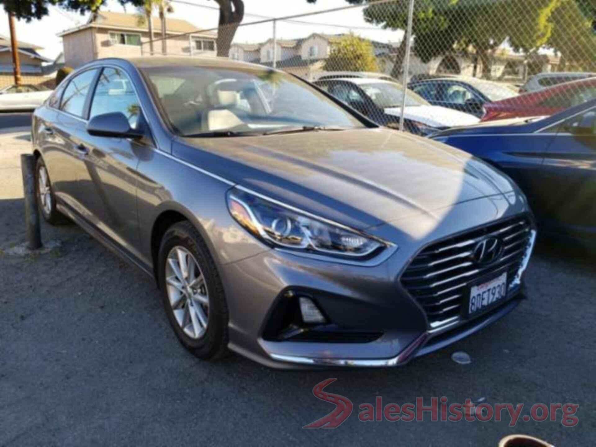 5NPE24AFXJH681881 2018 HYUNDAI SONATA