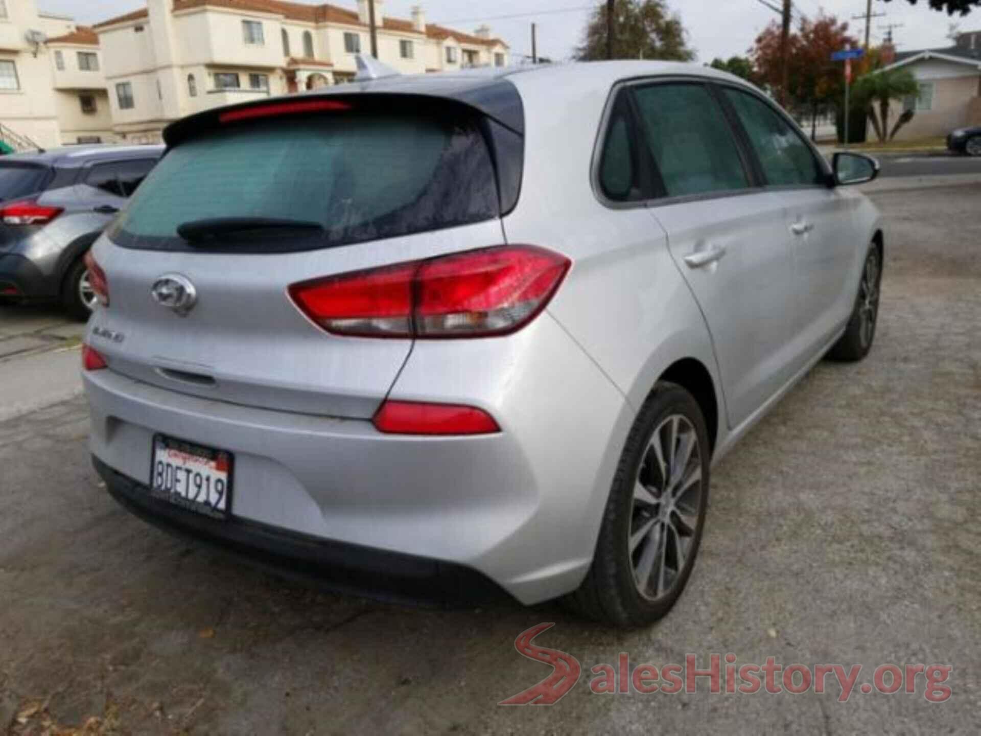 KMHH35LE5JU041048 2018 HYUNDAI ELANTRA GT