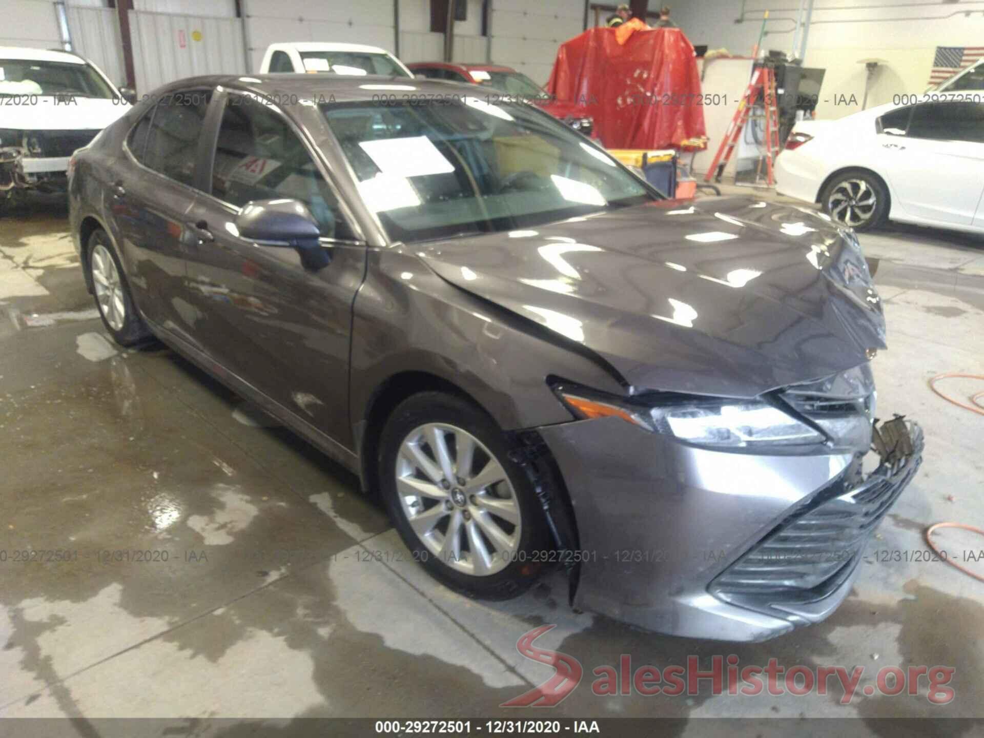 4T1B11HK5KU196557 2019 TOYOTA CAMRY