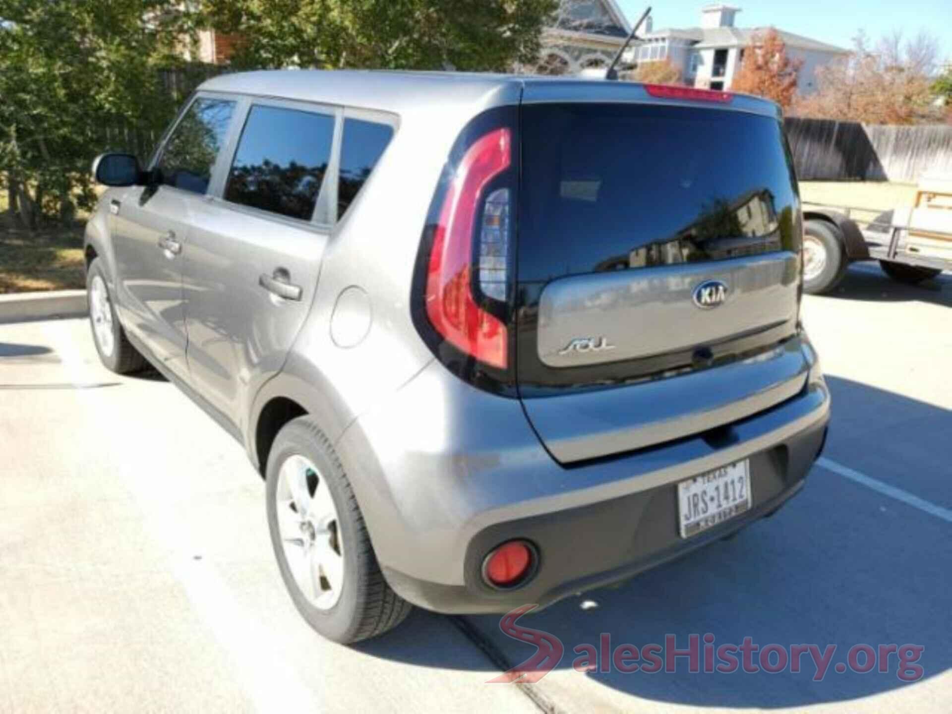 KNDJN2A26H7471249 2017 KIA SOUL