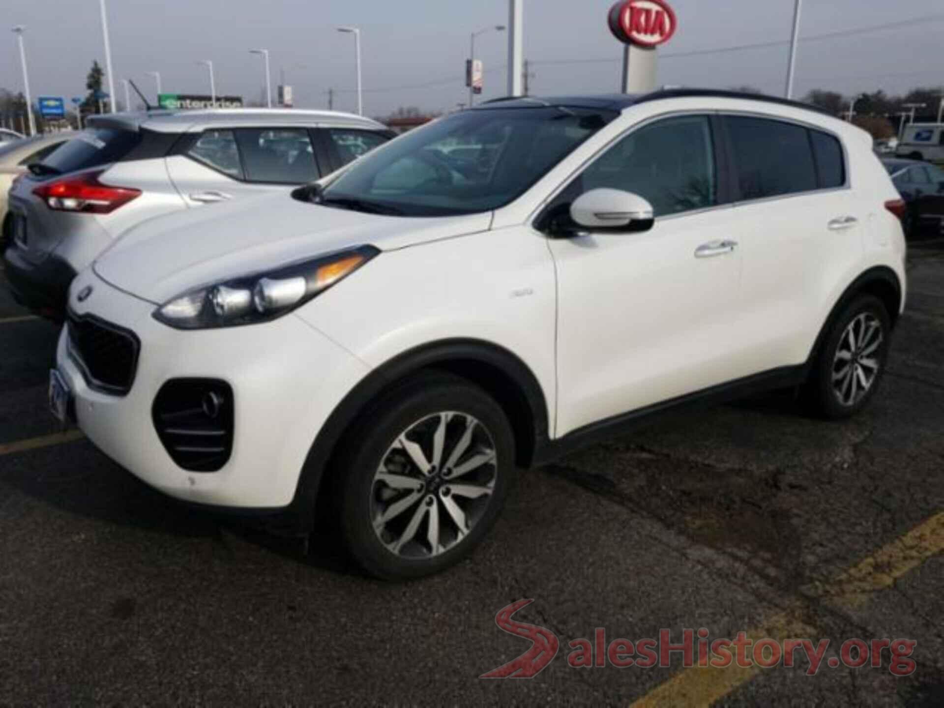 KNDPNCAC8J7410614 2018 KIA SPORTAGE