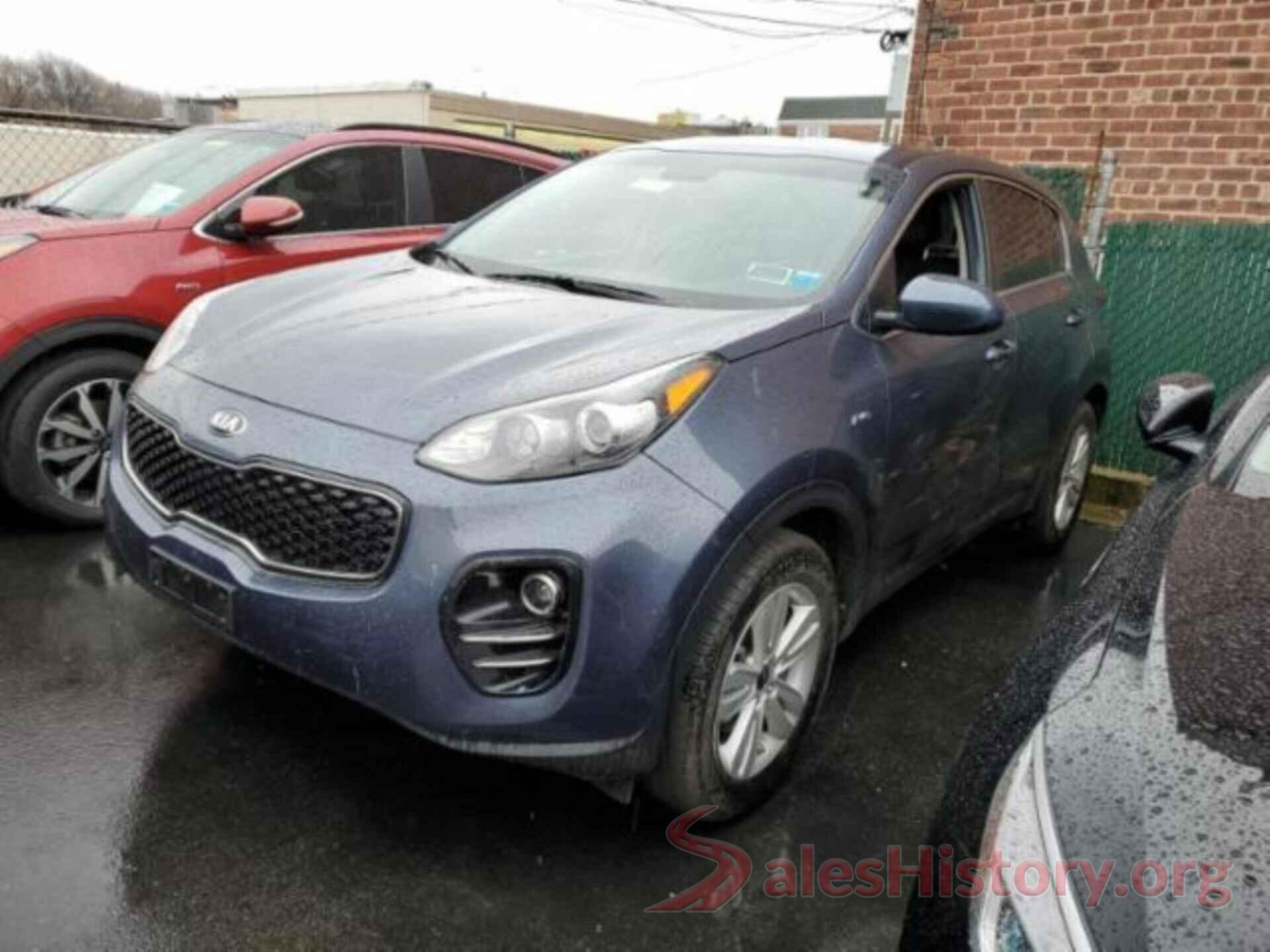 KNDPMCAC1J7413390 2018 KIA SPORTAGE