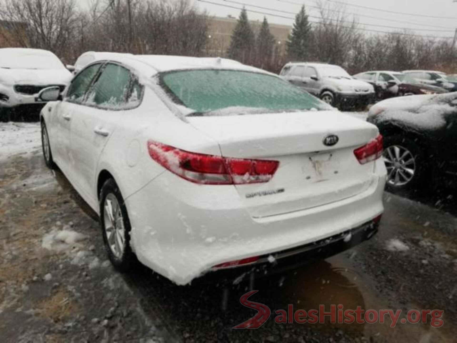 5XXGT4L38HG154470 2017 KIA OPTIMA