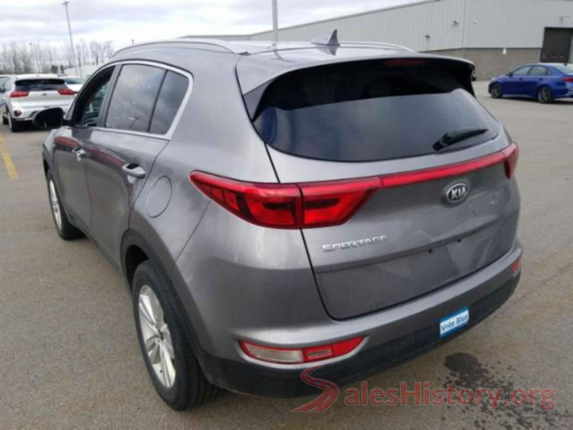 KNDPMCAC1J7395599 2018 KIA SPORTAGE