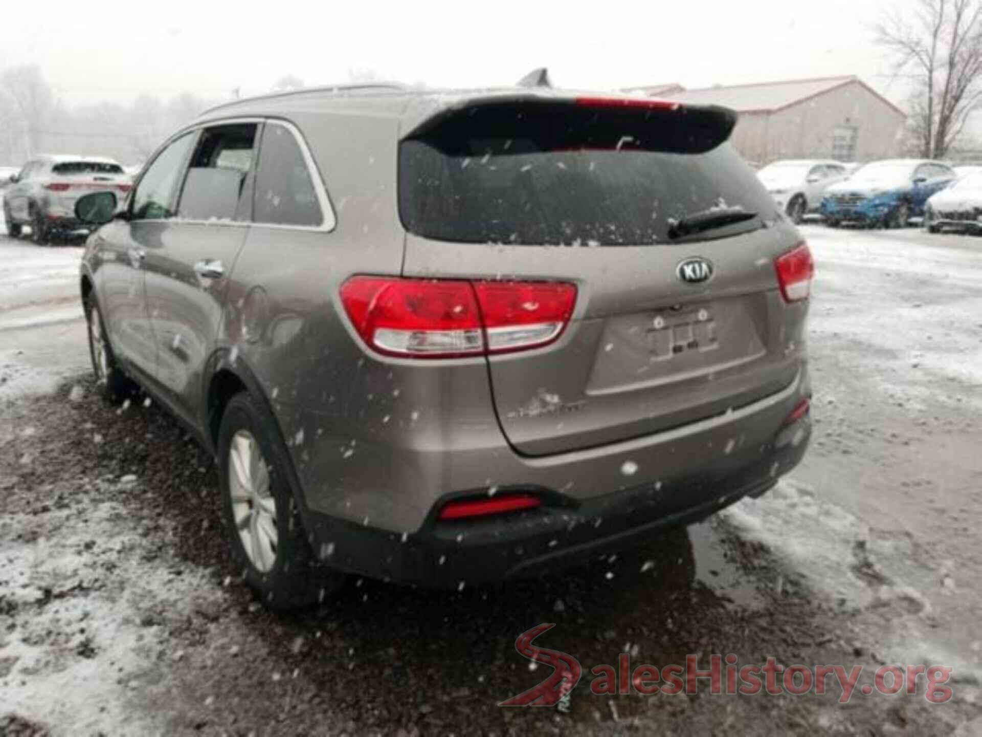 5XYPGDA37JG407240 2018 KIA SORENTO