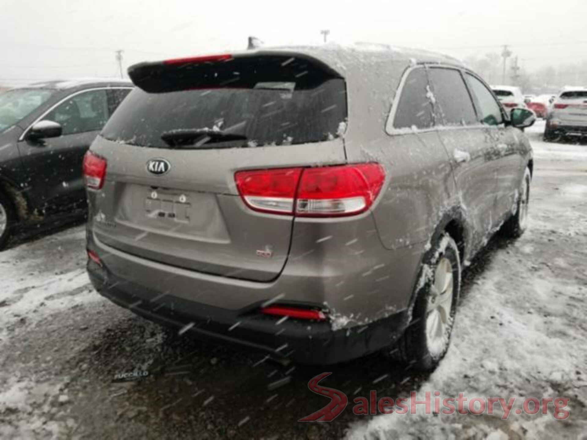 5XYPGDA37JG407240 2018 KIA SORENTO