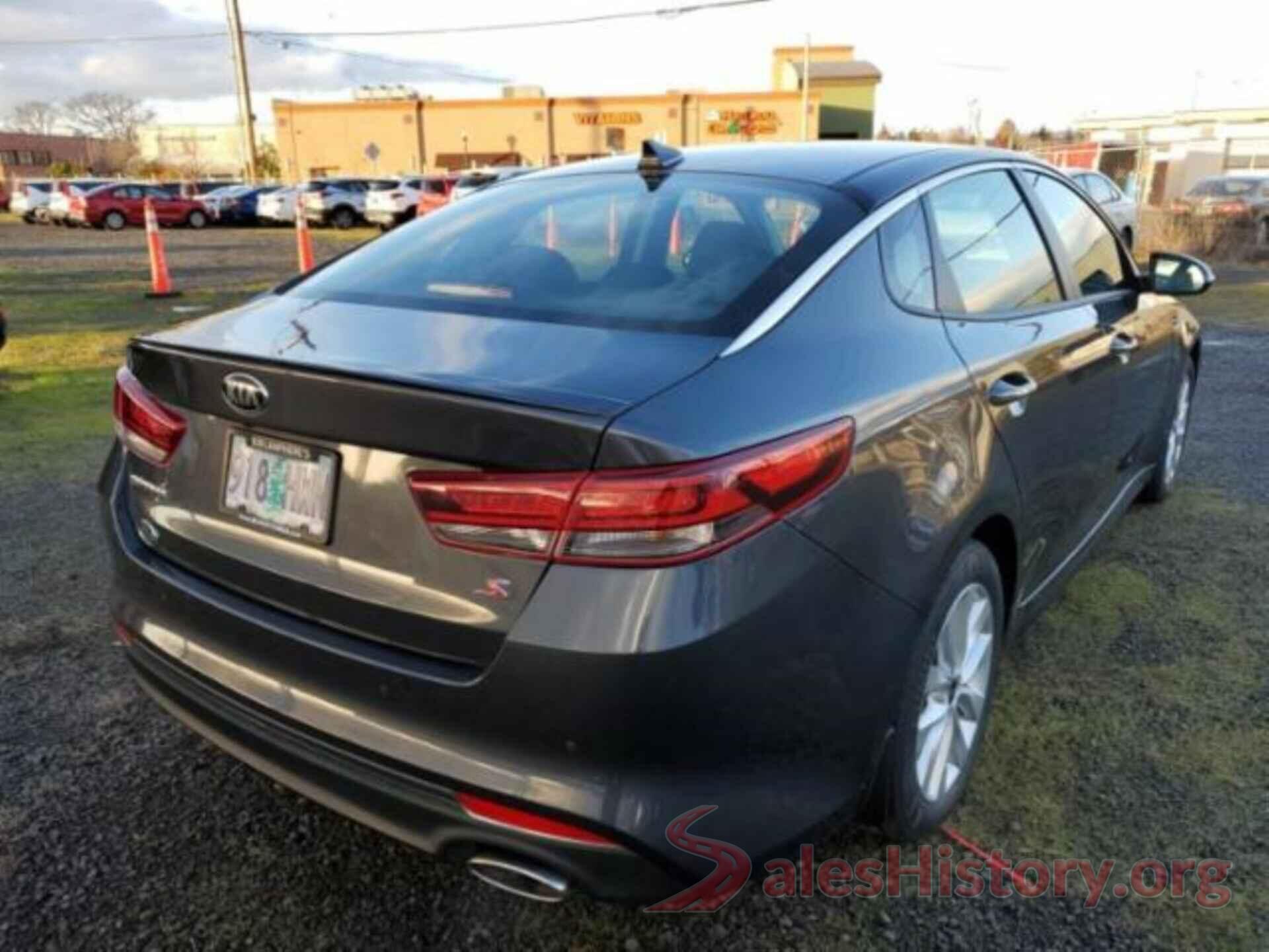 5XXGT4L37JG209531 2018 KIA OPTIMA