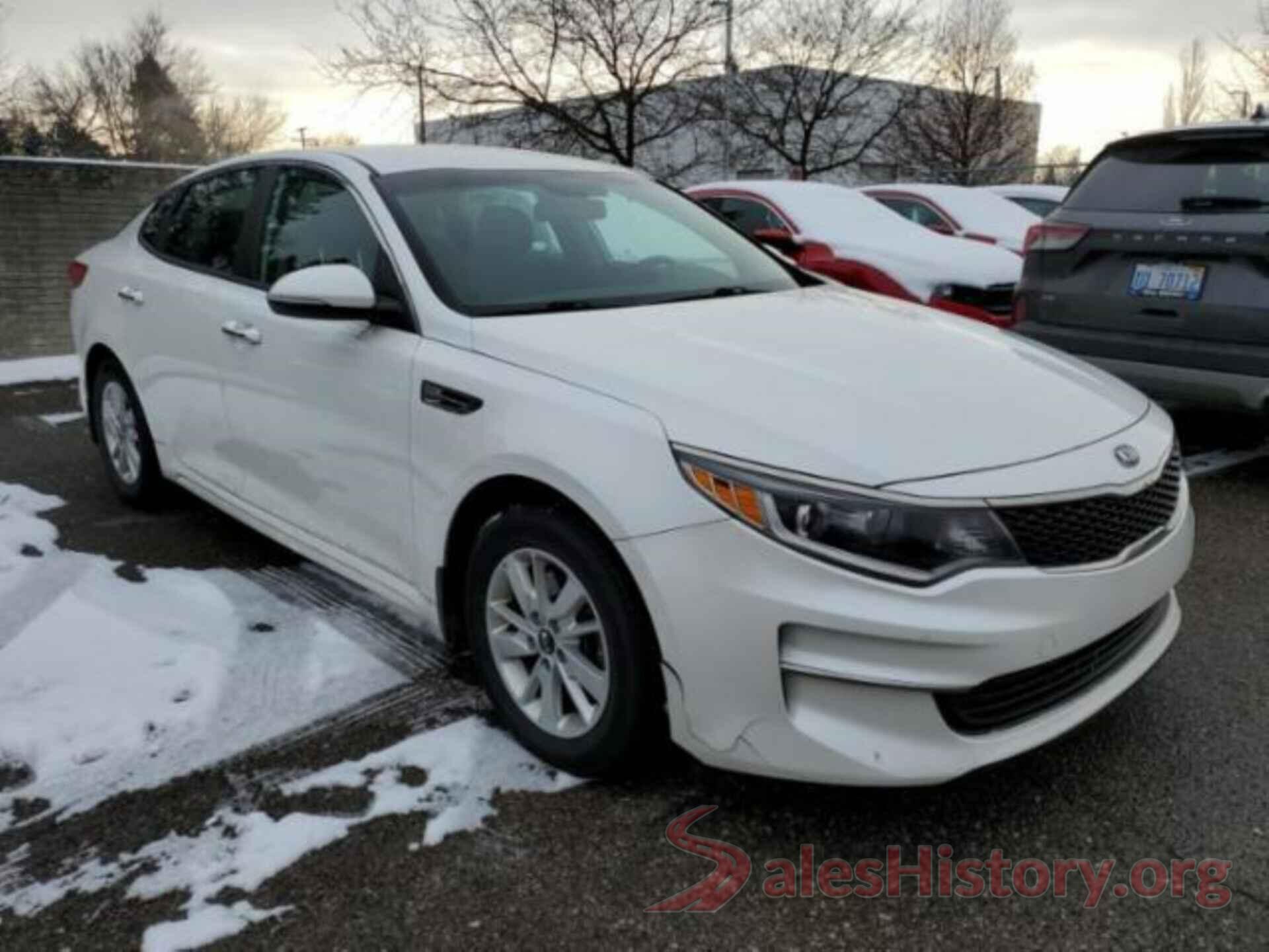 KNAGT4L30G5093034 2016 KIA OPTIMA