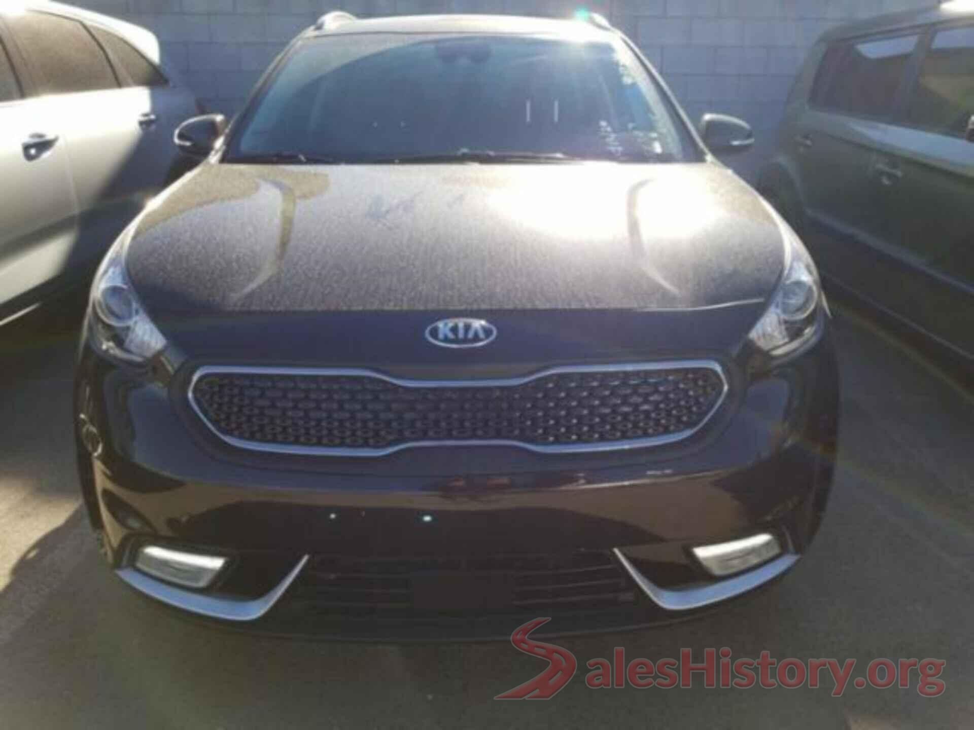 KNDCC3LC3H5058307 2017 KIA NIRO