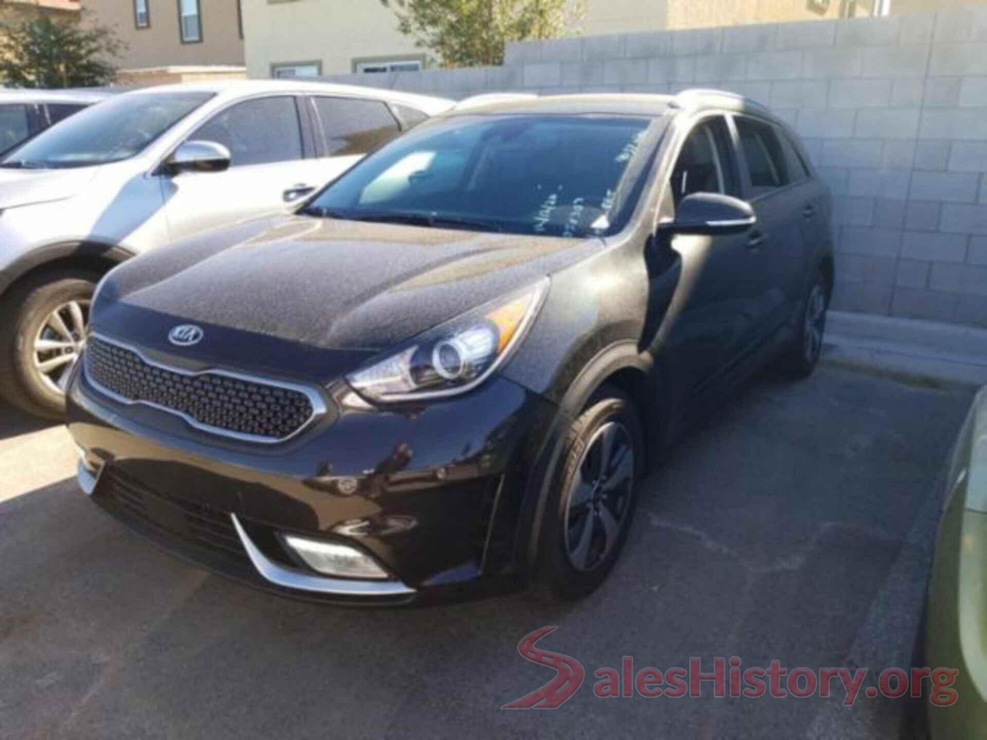 KNDCC3LC3H5058307 2017 KIA NIRO