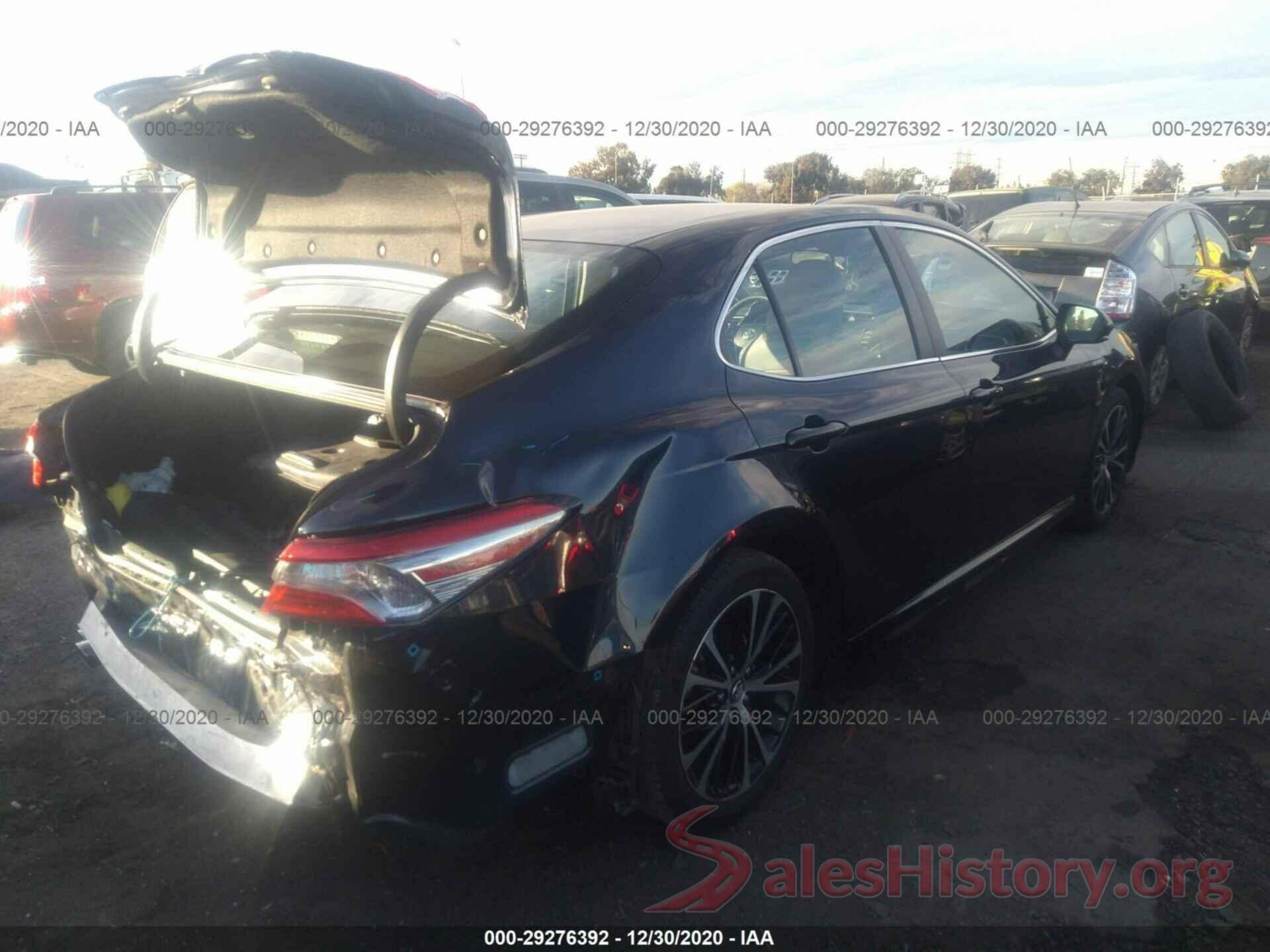 4T1B21HK2JU502416 2018 TOYOTA CAMRY