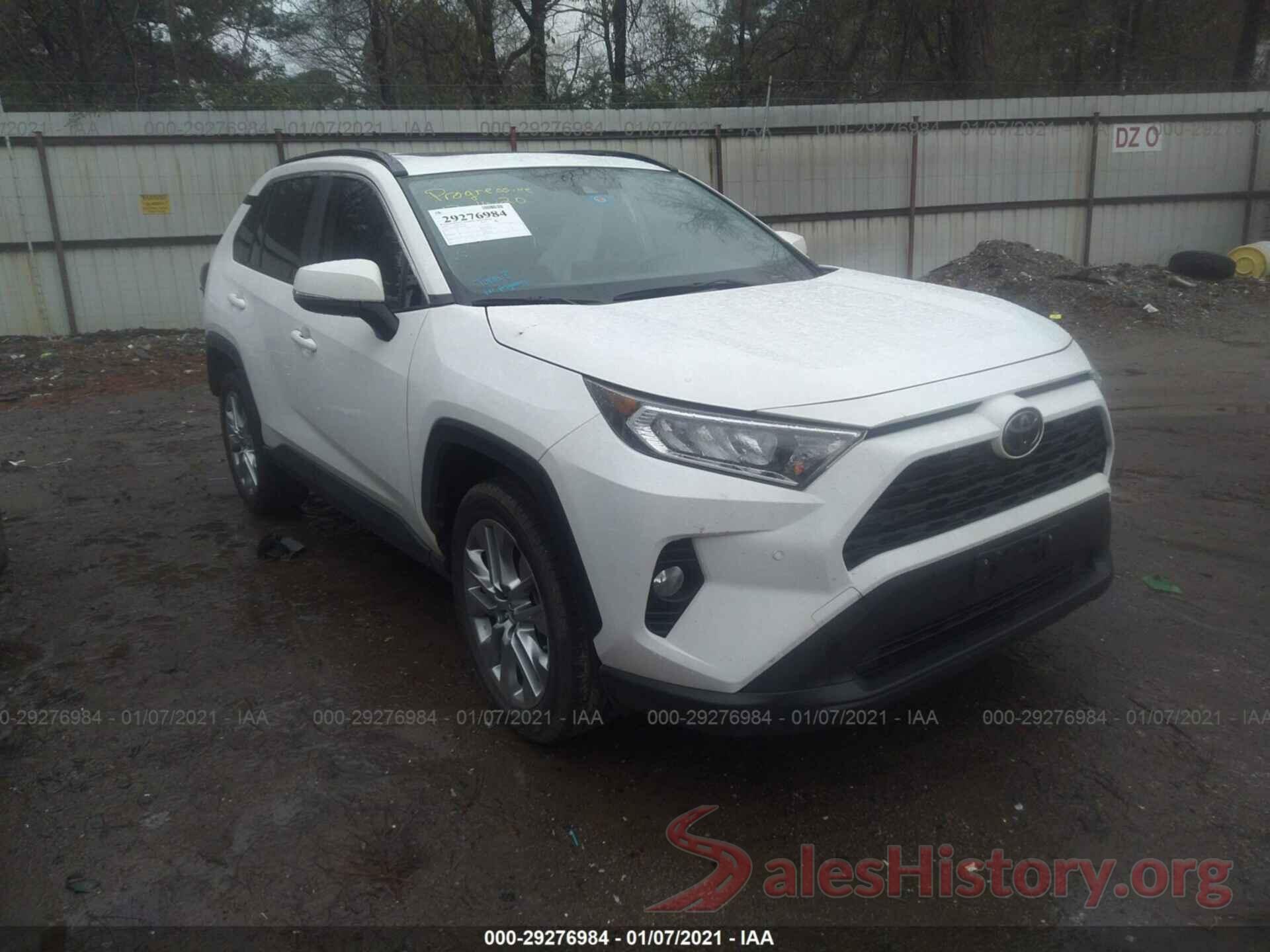 JTMC1RFV0KD021279 2019 TOYOTA RAV4