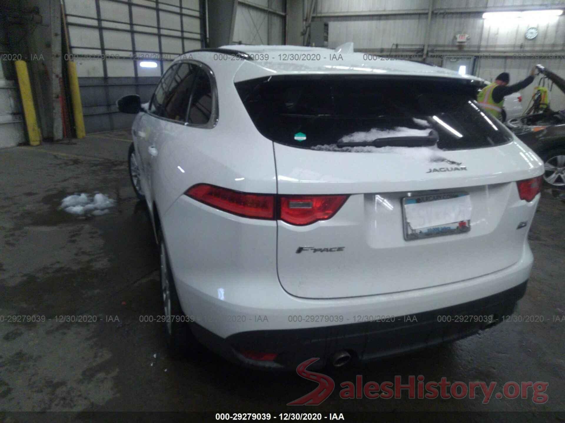 SADCK2FX8JA279835 2018 JAGUAR F-PACE