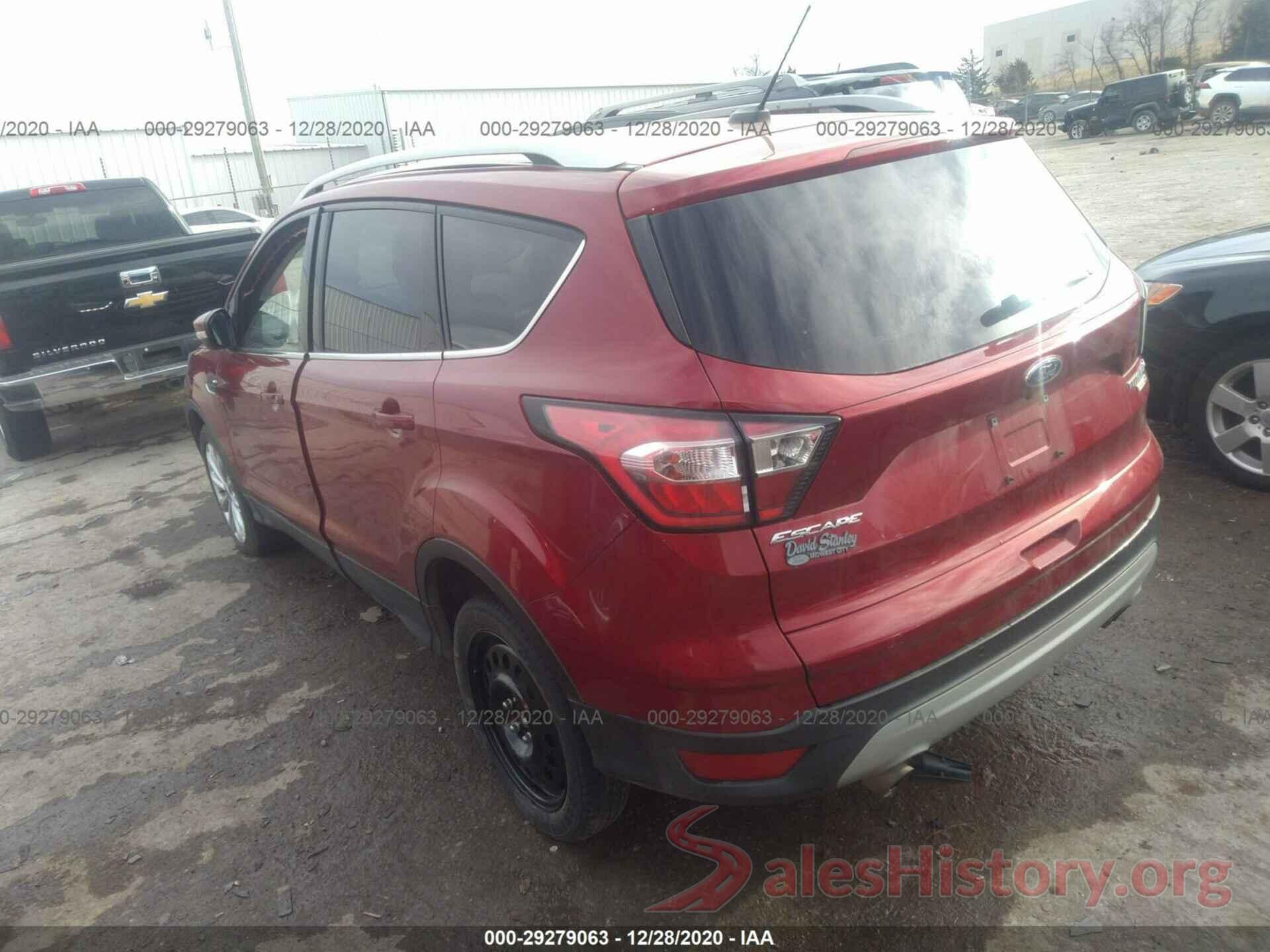 1FMCU9J94HUC35925 2017 FORD ESCAPE