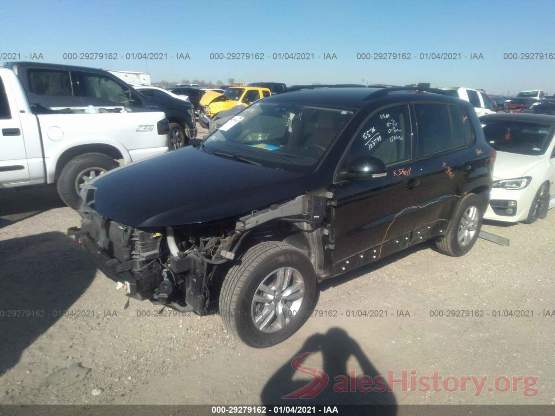 WVGAV7AX9HK025551 2017 VOLKSWAGEN TIGUAN