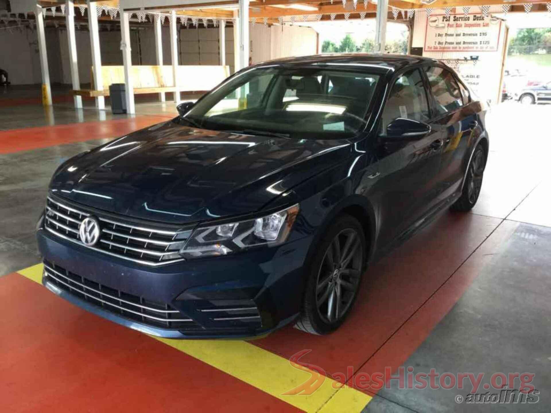 1VWAA7A38JC024062 2018 VOLKSWAGEN PASSAT