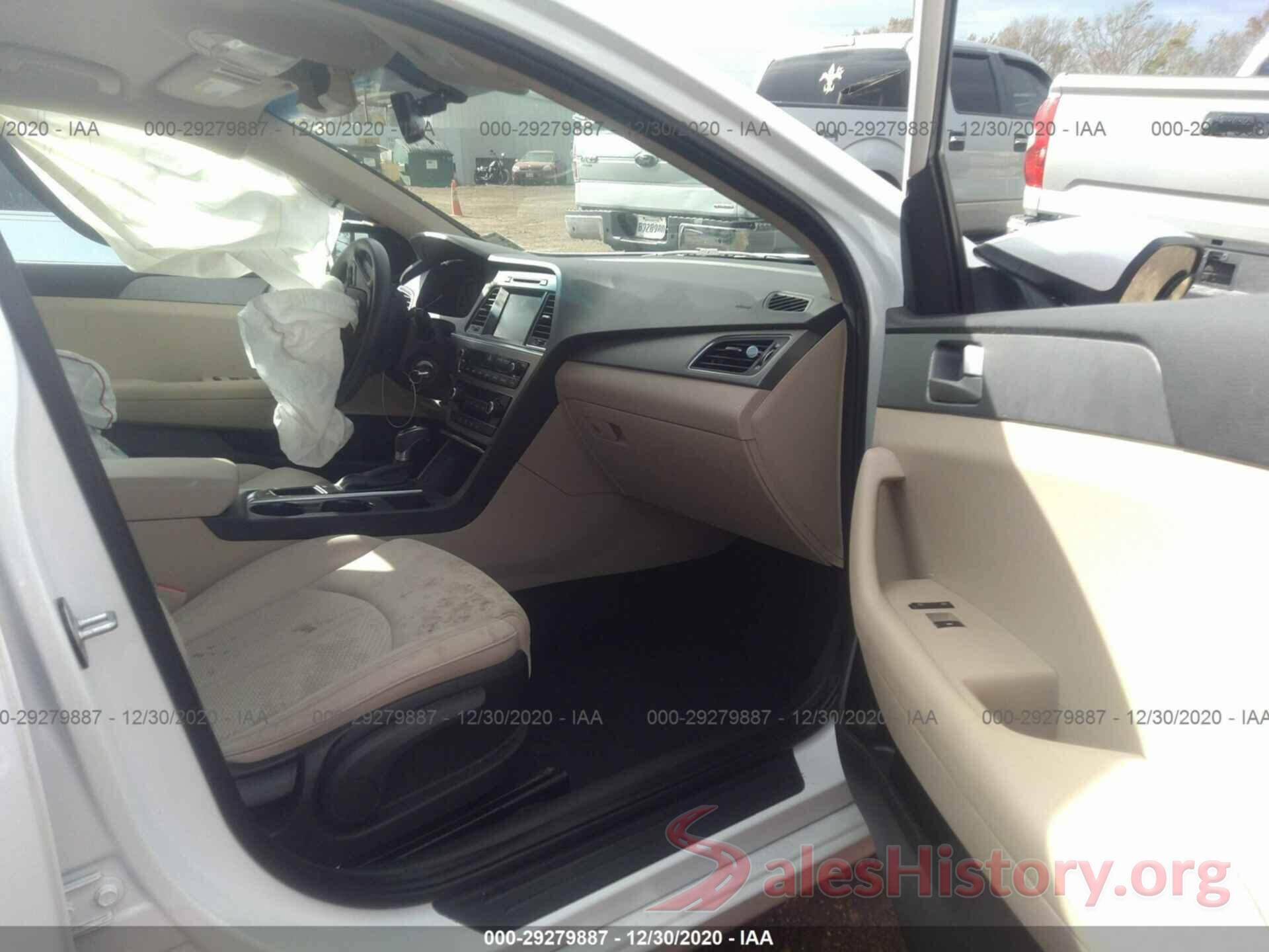 5NPE24AF4HH480066 2017 HYUNDAI SONATA