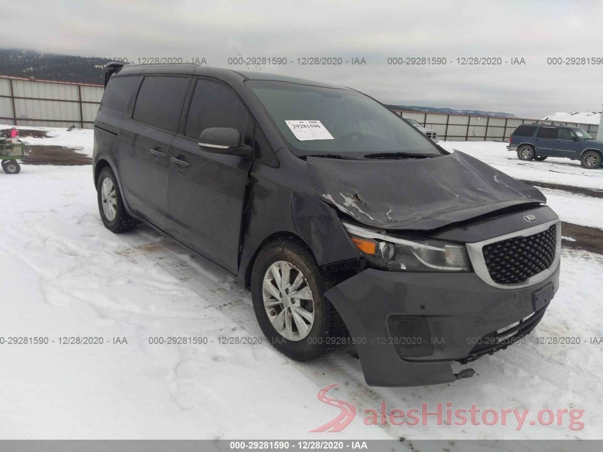 KNDMB5C18H6338557 2017 KIA SEDONA