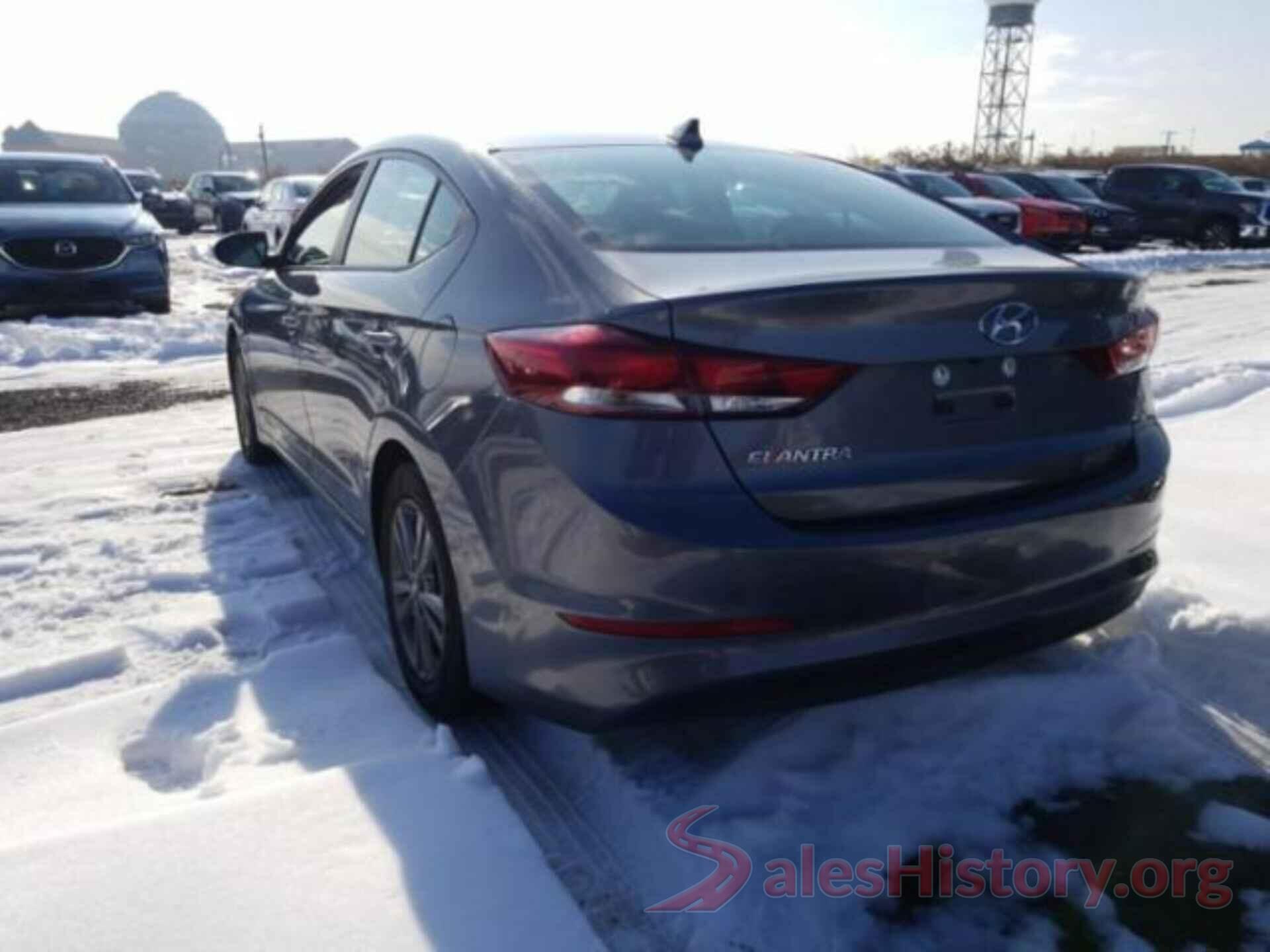 5NPD84LF0JH277334 2018 HYUNDAI ELANTRA