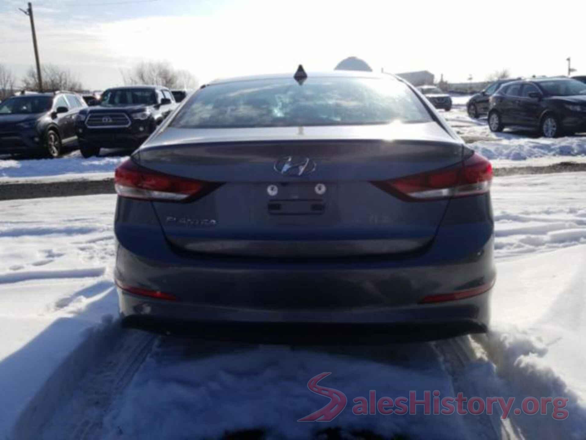 5NPD84LF0JH277334 2018 HYUNDAI ELANTRA