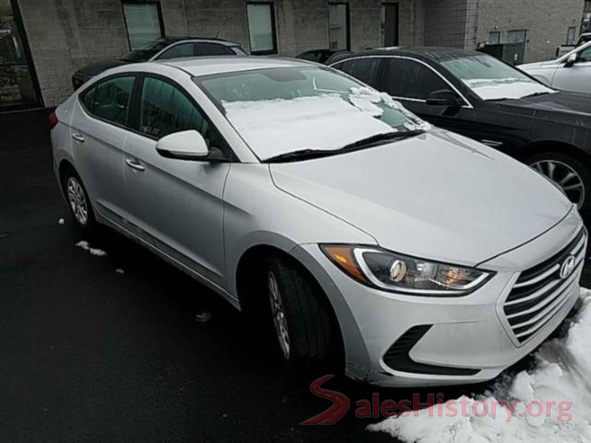 5NPD74LF4JH289196 2018 HYUNDAI ELANTRA